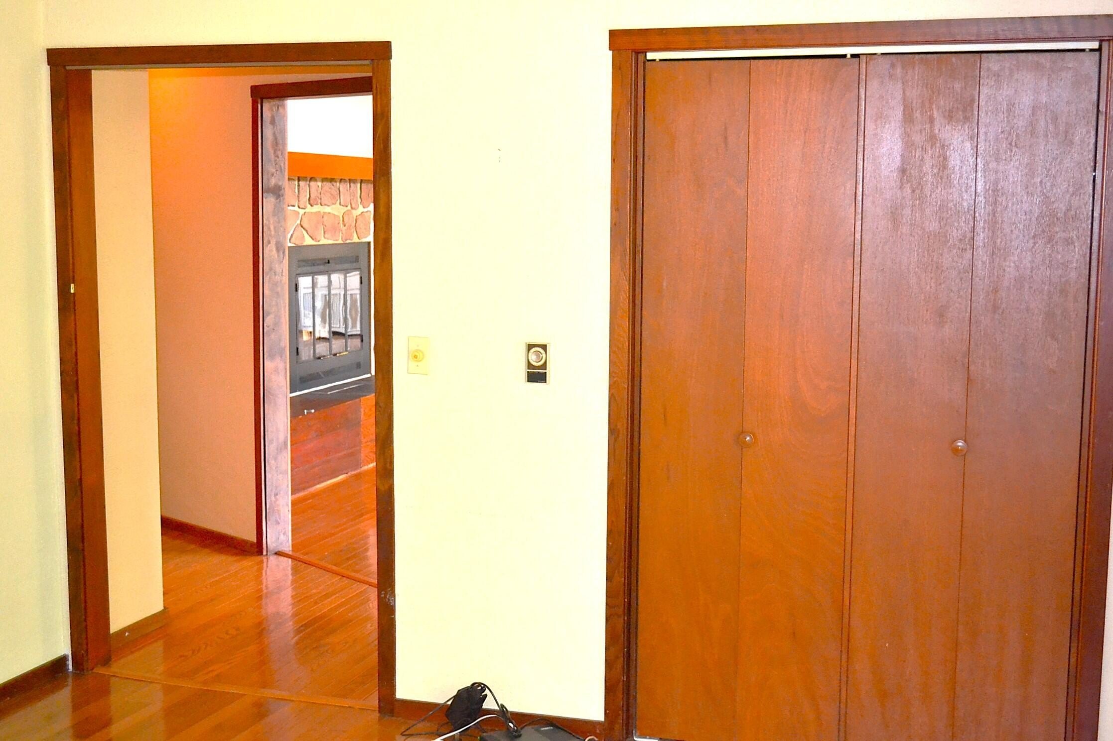 Lewisburg, West Virginia, 24901, United States, 6 Bedrooms Bedrooms, ,3 BathroomsBathrooms,Residential,For Sale,1940620