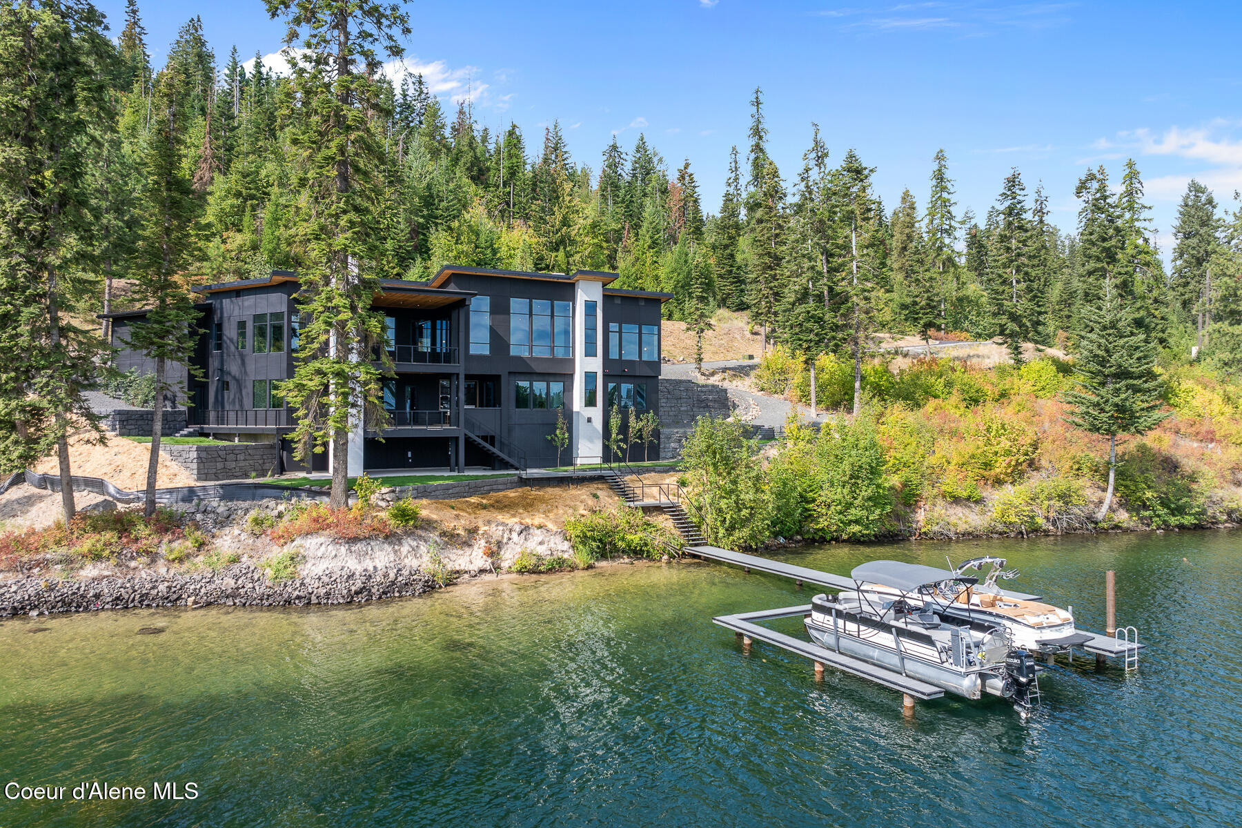 Coeur d'Alene, Idaho, 83814, United States, 5 Bedrooms Bedrooms, ,6 BathroomsBathrooms,Residential,For Sale,1920855