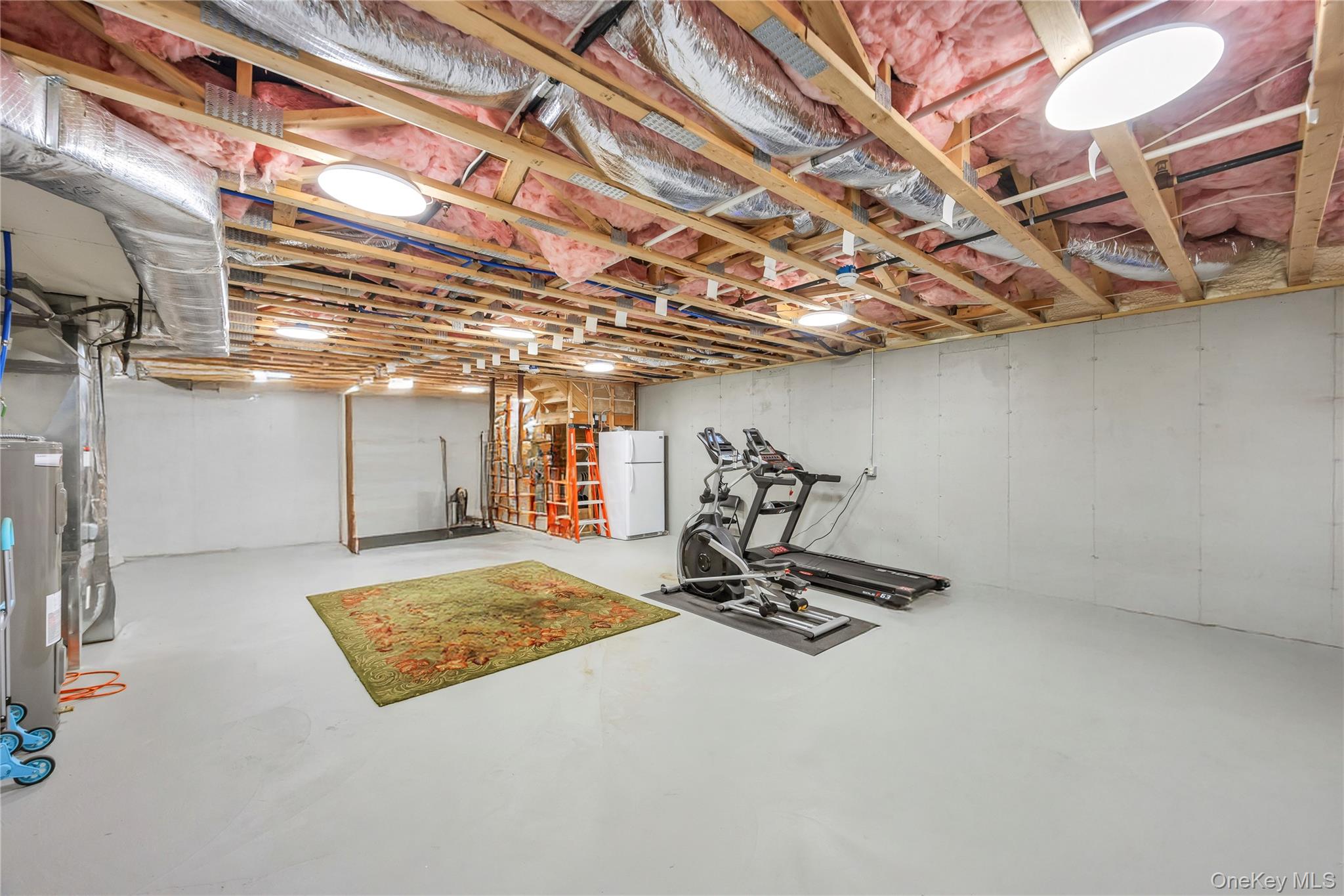 Central Islip, New York, 11722, United States, 2 Bedrooms Bedrooms, ,2 BathroomsBathrooms,Residential,For Sale,1991453