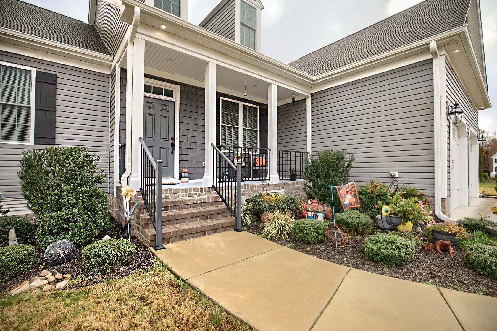 Gloucester, Virginia, 23061-3871, United States, 3 Bedrooms Bedrooms, ,3 BathroomsBathrooms,Residential,For Sale,1989895