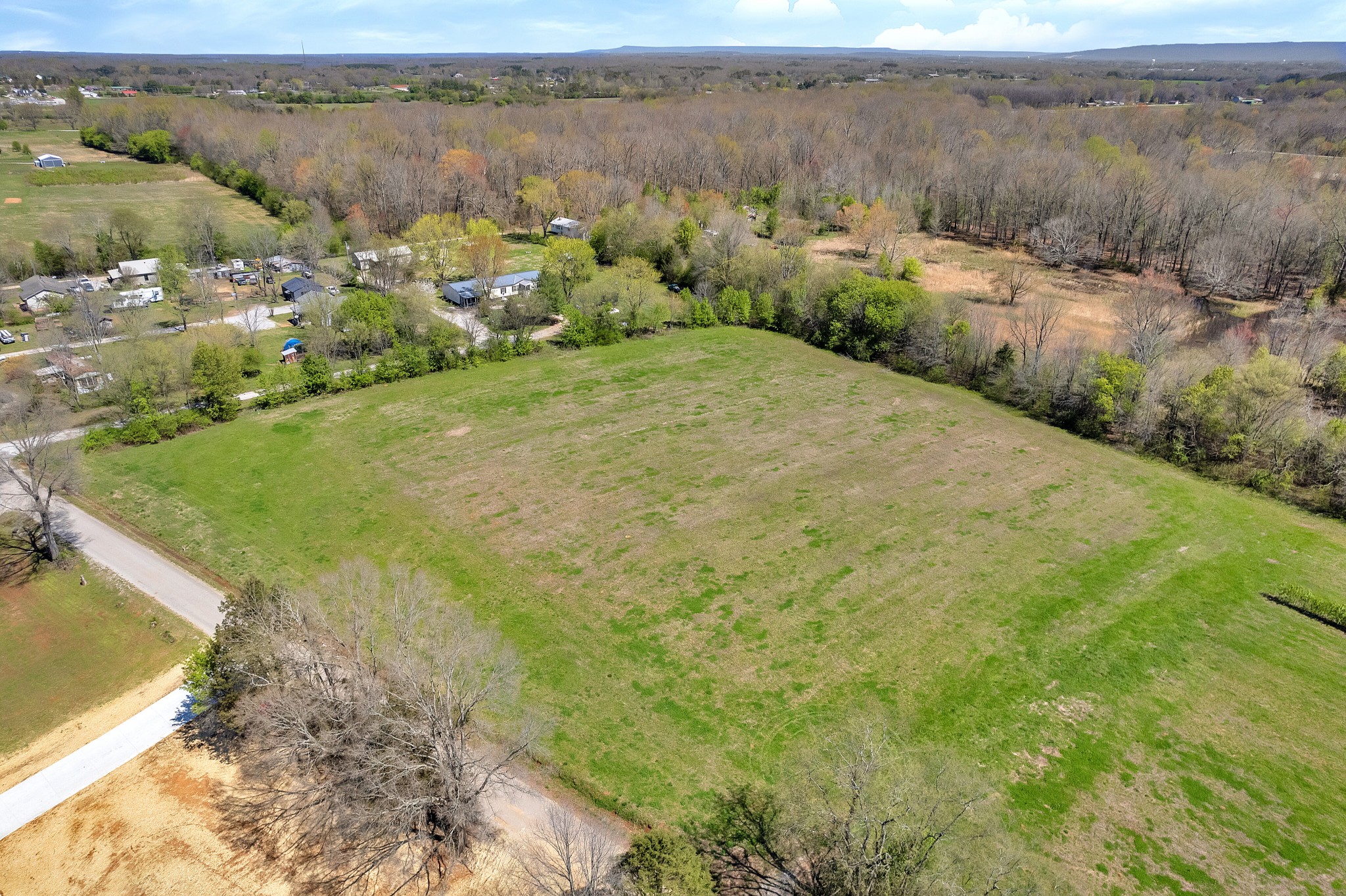 Winchester, Tennessee, 37398, United States, ,Residential,For Sale,1899351