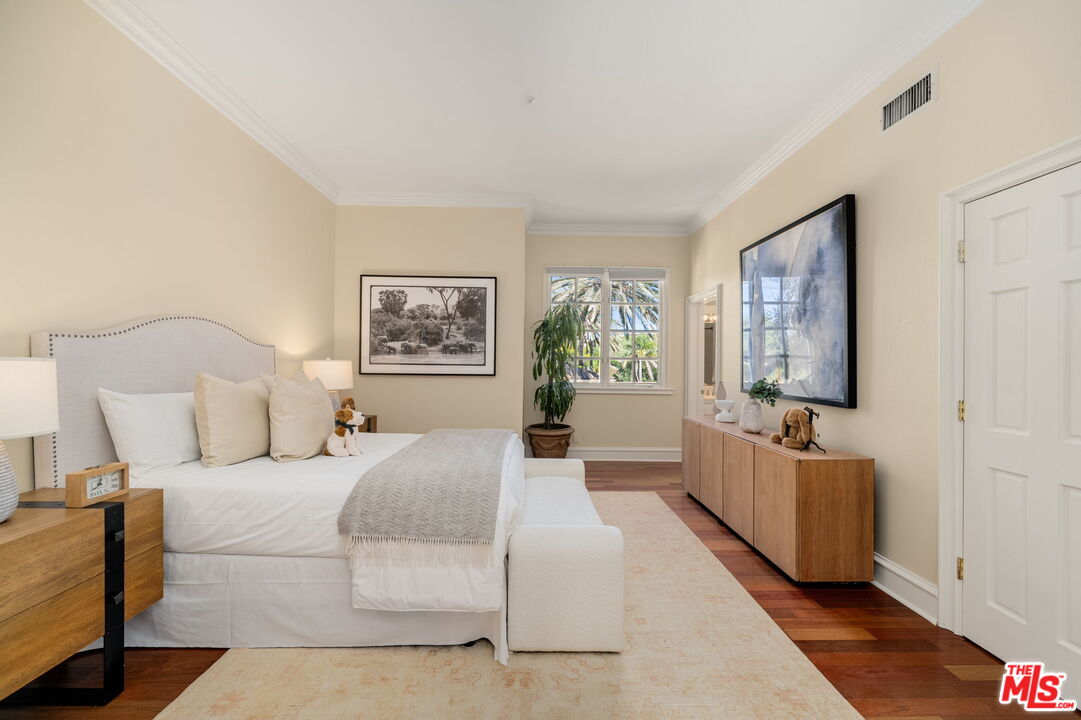 Westlake Village, California, 91362, United States, 7 Bedrooms Bedrooms, ,6 BathroomsBathrooms,Residential,For Sale,2003062