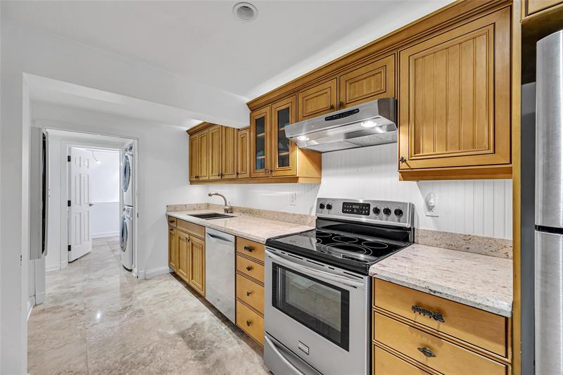 Fort Lauderdale, Florida, 33304, United States, 3 Bedrooms Bedrooms, ,3 BathroomsBathrooms,Residential,For Sale,1985546