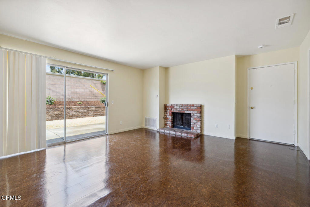 Santa Paula, California, 93060, United States, 3 Bedrooms Bedrooms, ,1 BathroomBathrooms,Residential,For Sale,1904492