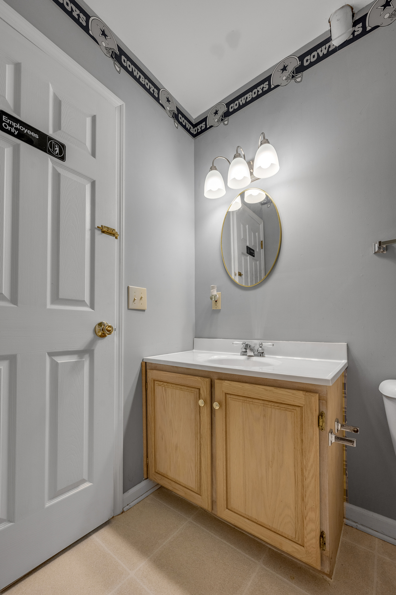  3809 Gillespies Glen - 物件實景