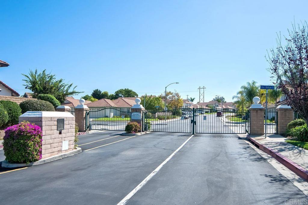 Vista, California, 92081, United States, 3 Bedrooms Bedrooms, ,3 BathroomsBathrooms,Residential,For Sale,1987768