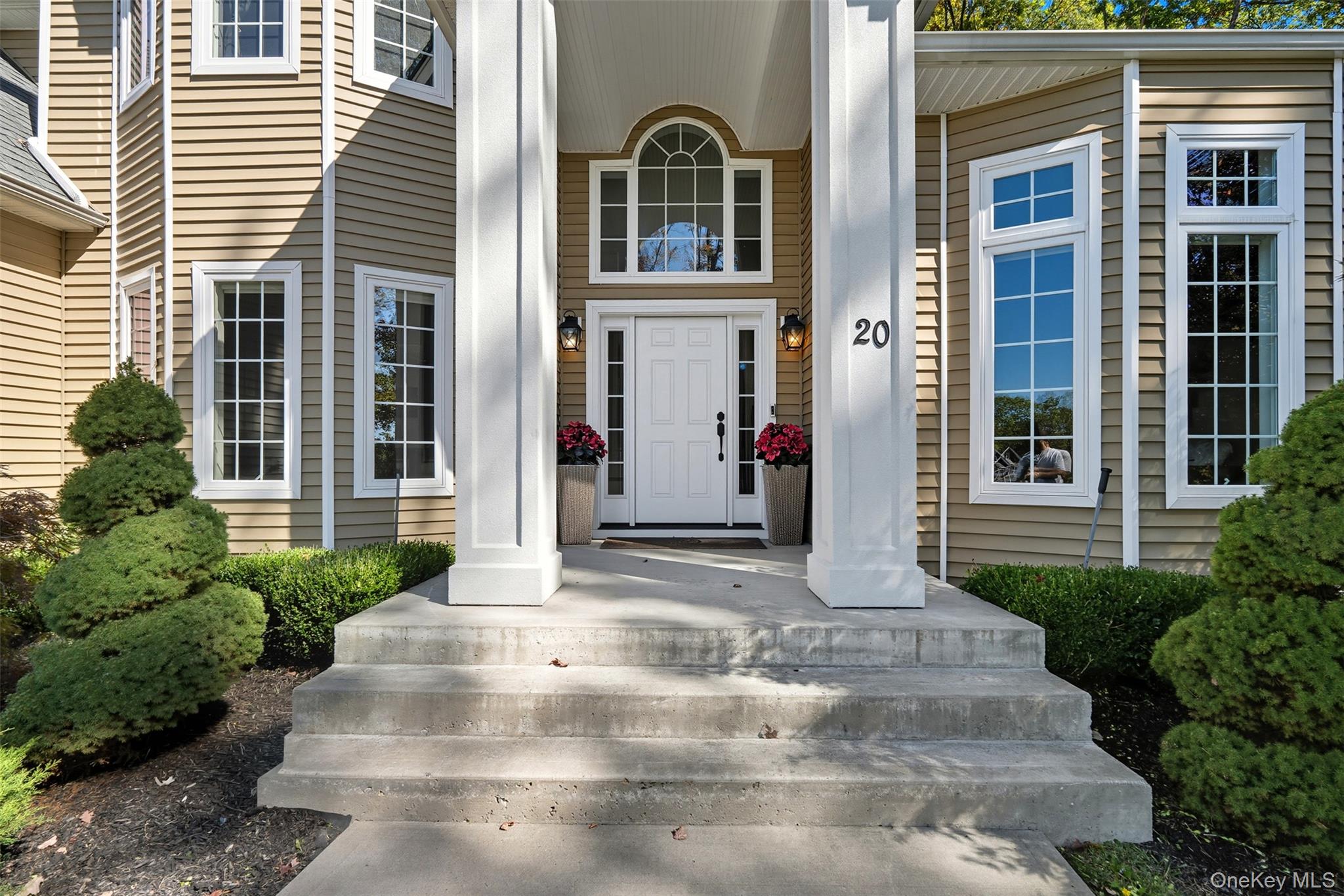Central Valley, New York, 10917, United States, 5 Bedrooms Bedrooms, ,5 BathroomsBathrooms,Residential,For Sale,1993008
