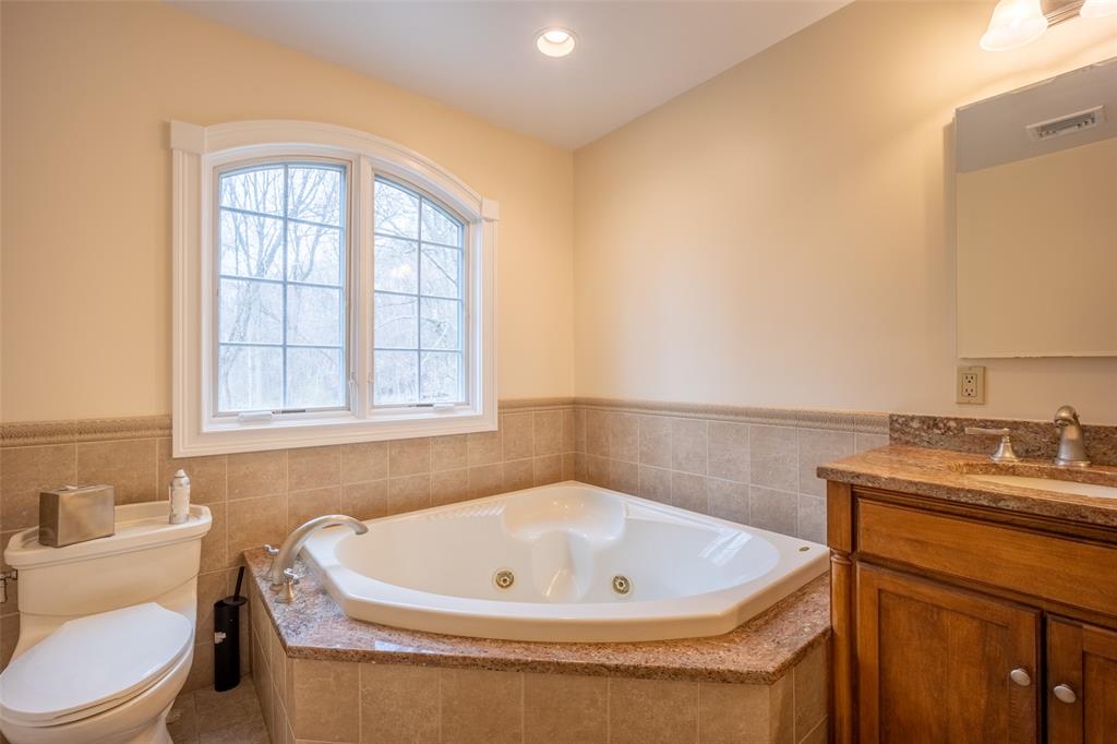 Fishkill, New York, 12524, United States, 4 Bedrooms Bedrooms, ,3 BathroomsBathrooms,Residential,For Sale,1930381
