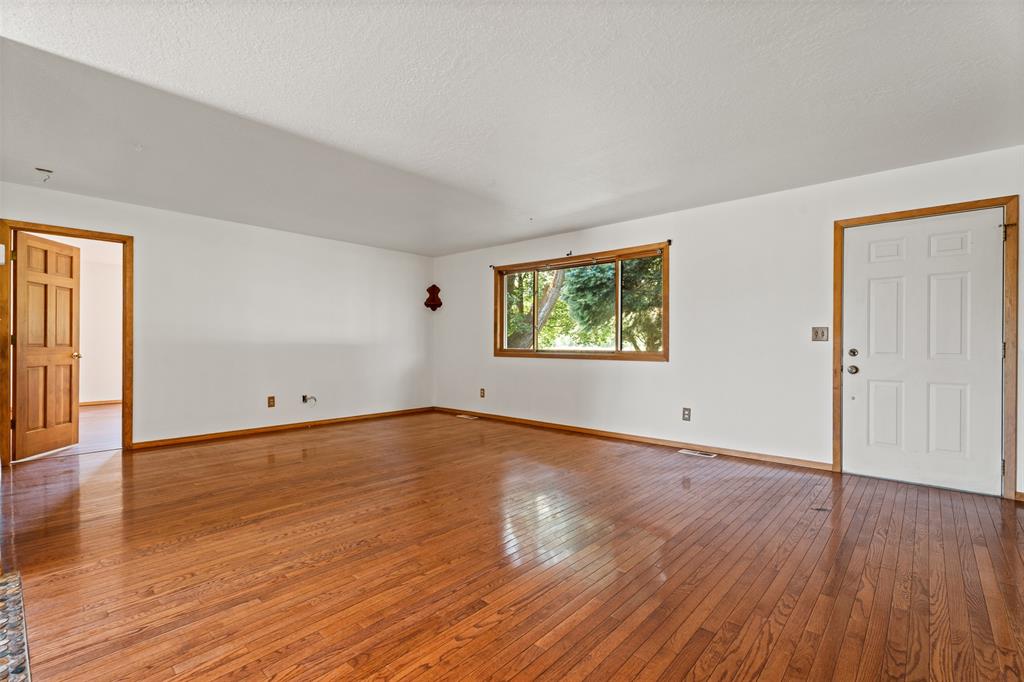 Missoula, Montana, 59808, United States, 2 Bedrooms Bedrooms, ,2 BathroomsBathrooms,Residential,For Sale,1864839