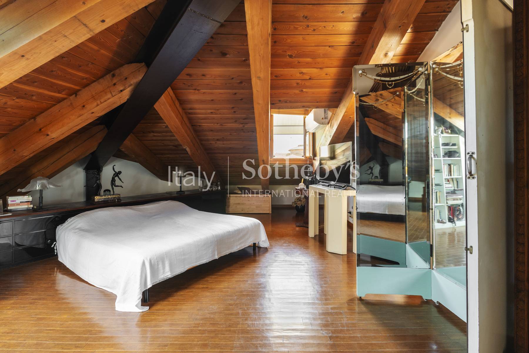  Apartment with Panoramic Terrace Over the Rooftops of Bologna - 物件實景