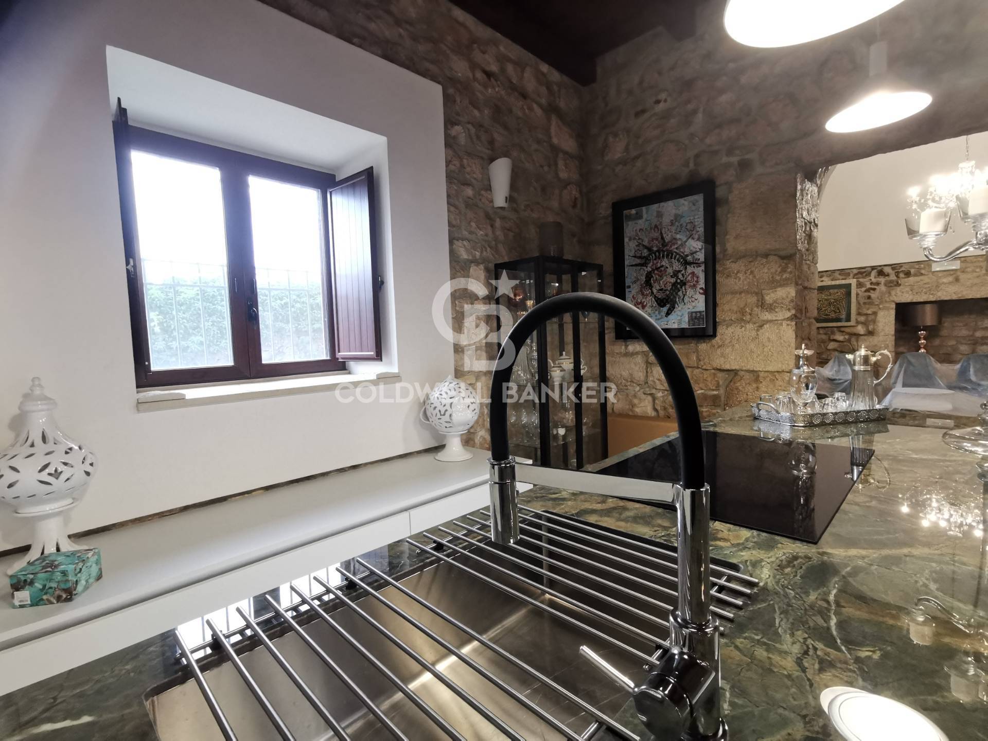 Modica, Ragusa, 97015, IT, 4 Bedrooms Bedrooms, ,6 BathroomsBathrooms,Residential,For Sale,1827626