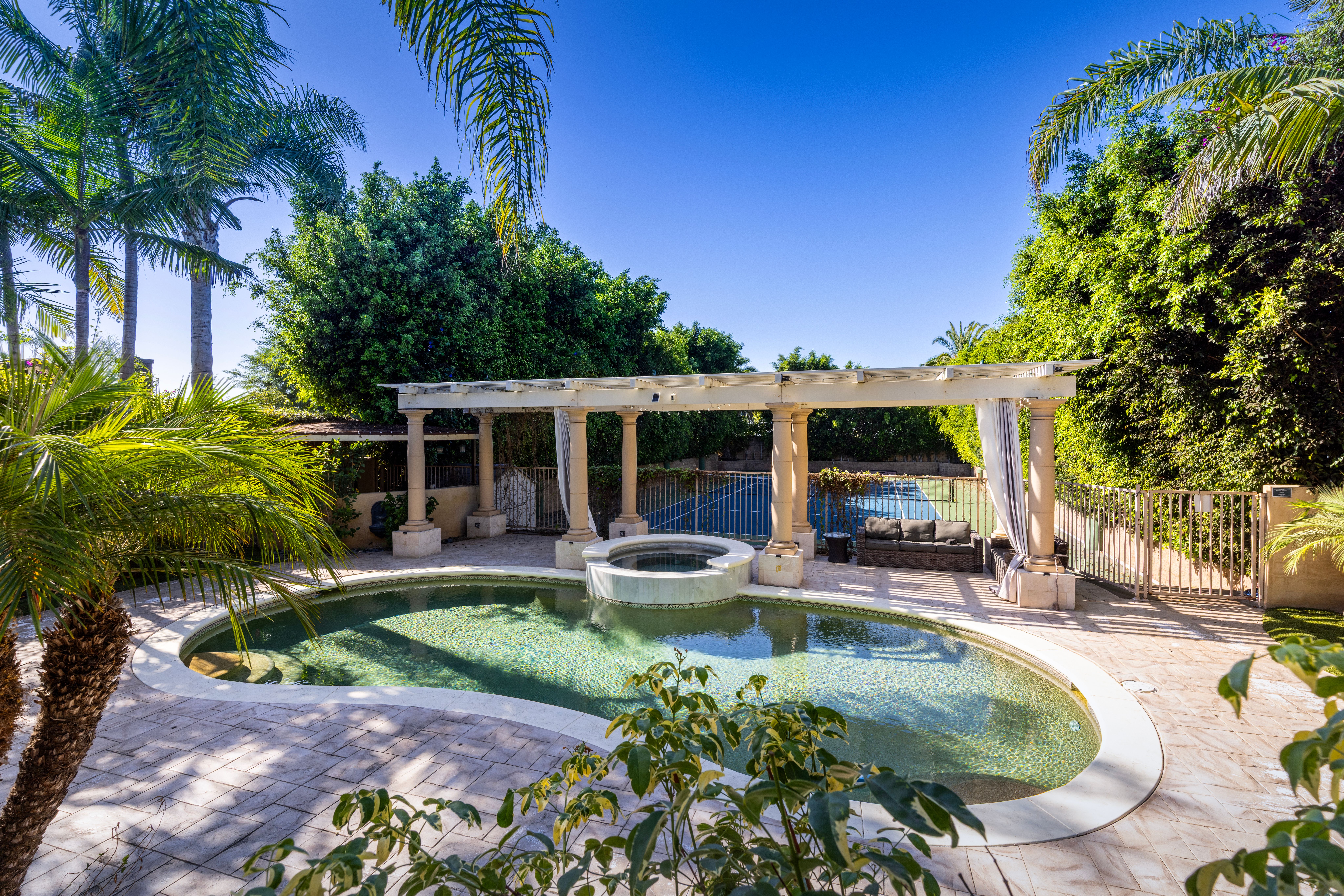  20391 Southwest Cypress Street, Newport Beach, CA 92660 - 物件實景