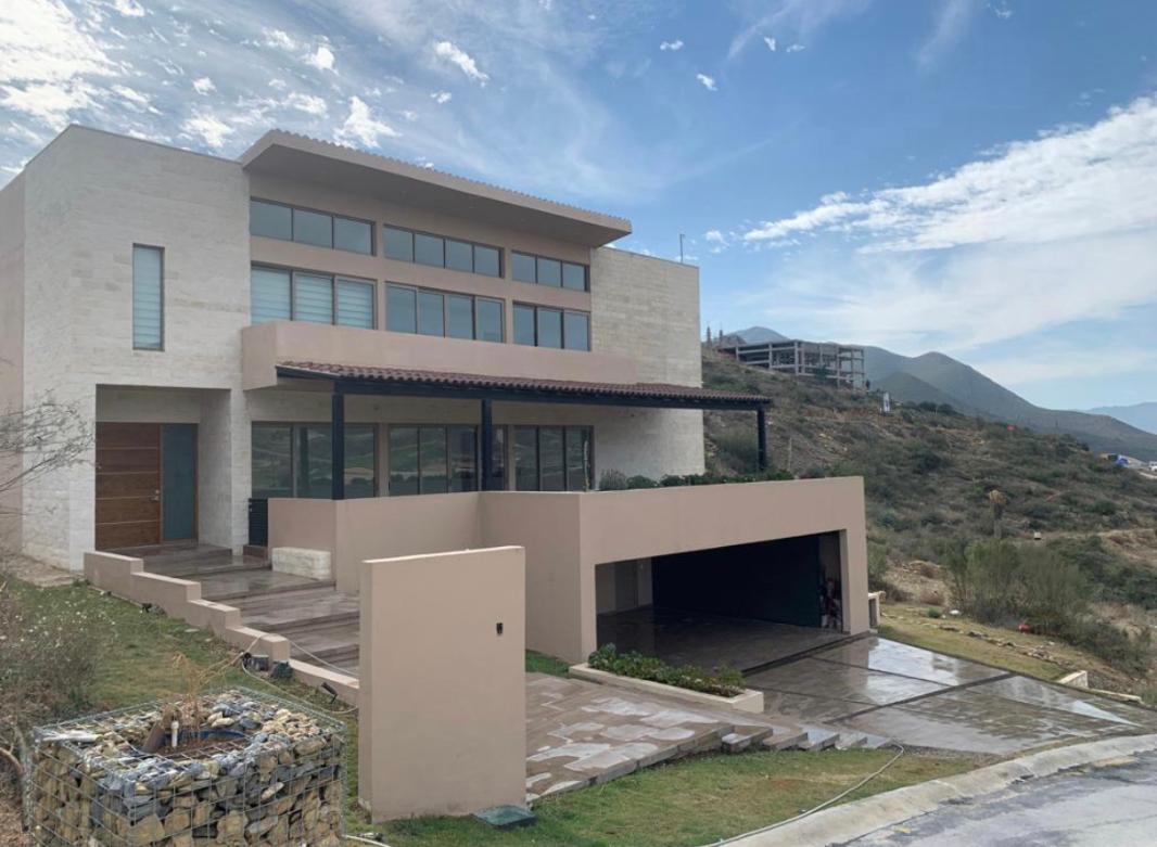 Terralta Residencial & Country Club, García, Nuevo León, 66010, Mexico, 4 Bedrooms Bedrooms, ,5 BathroomsBathrooms,Residential,For Sale,Terralta Residencial & Country Club,1444378