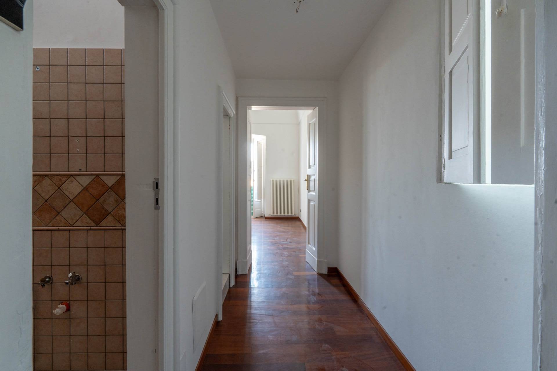 Piazza XX Settembre, Martina Franca, Taranto, 74015, IT, 8 Bedrooms Bedrooms, ,4 BathroomsBathrooms,Residential,For Sale,Piazza XX Settembre,1657102