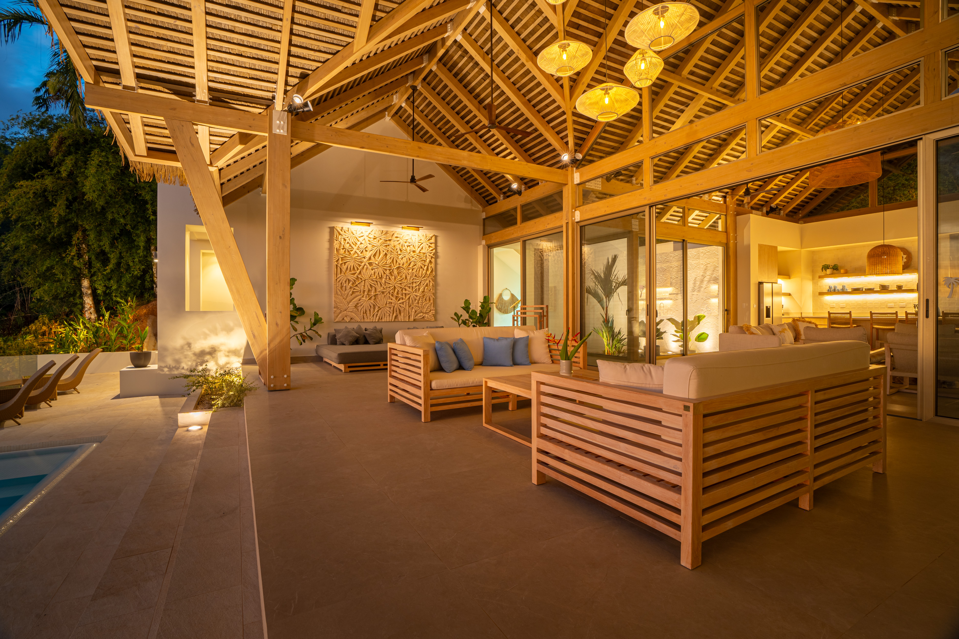 Dominical, Puntarenas, 60504, CR, 7 Bedrooms Bedrooms, ,7 BathroomsBathrooms,Residential,For Sale,1997378