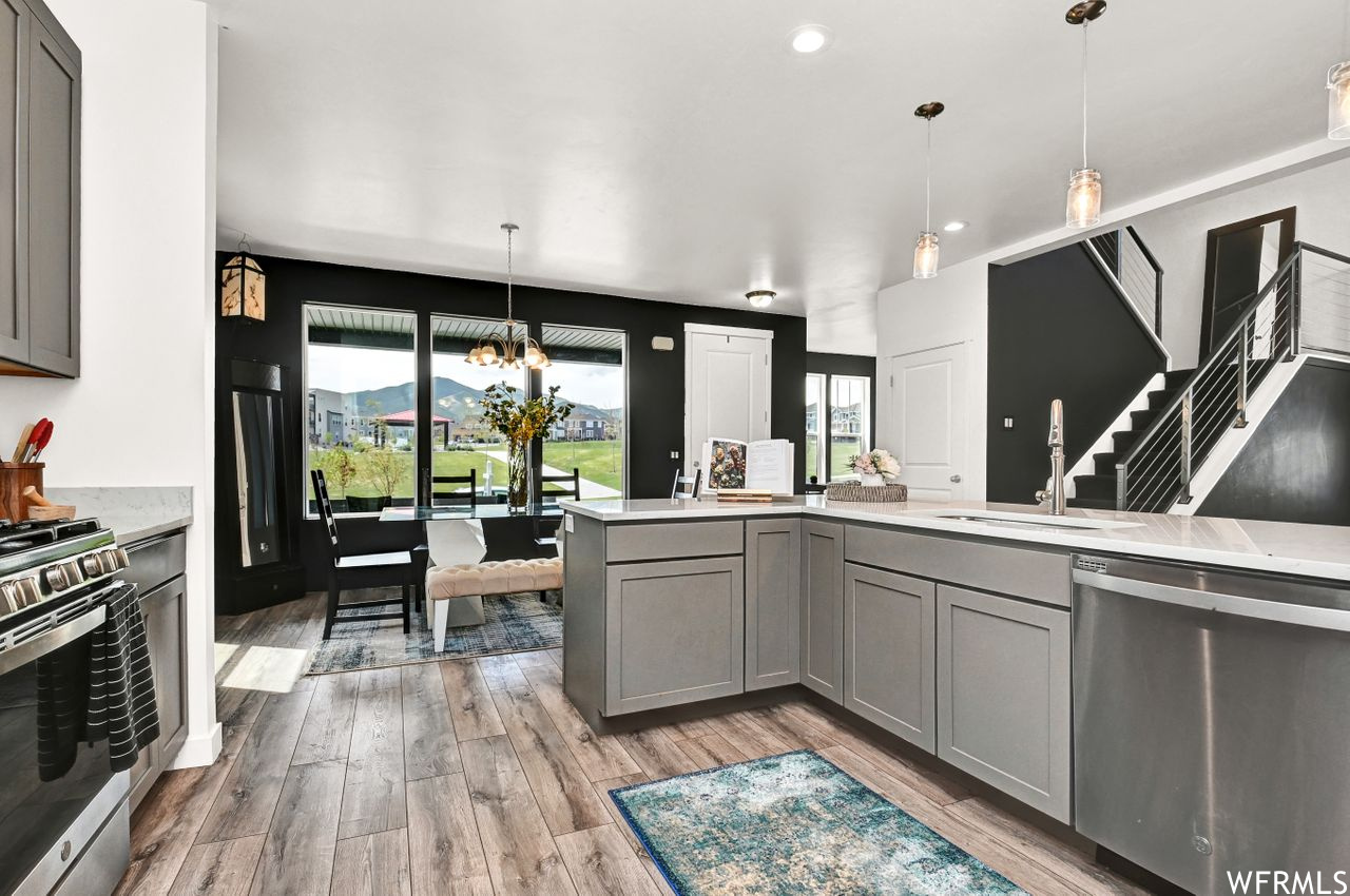 7639 S Bear Gulch Rd, West Jordan, Utah, 84081, United States, 3 Bedrooms Bedrooms, ,3 BathroomsBathrooms,Residential,For Sale,7639 S Bear Gulch Rd,1663668