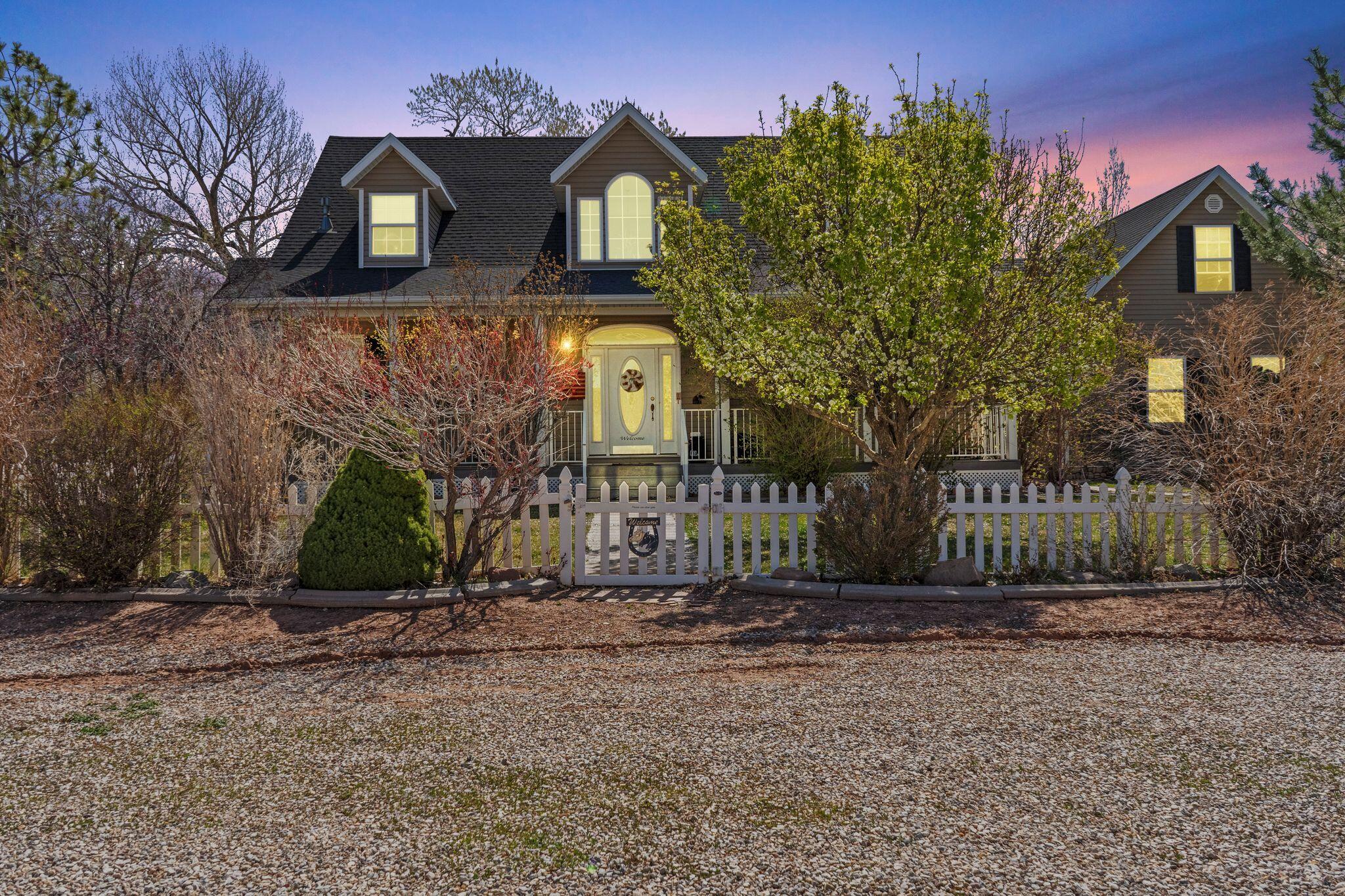New Harmony, Utah, 84757, United States, 4 Bedrooms Bedrooms, ,4 BathroomsBathrooms,Residential,For Sale,1763524