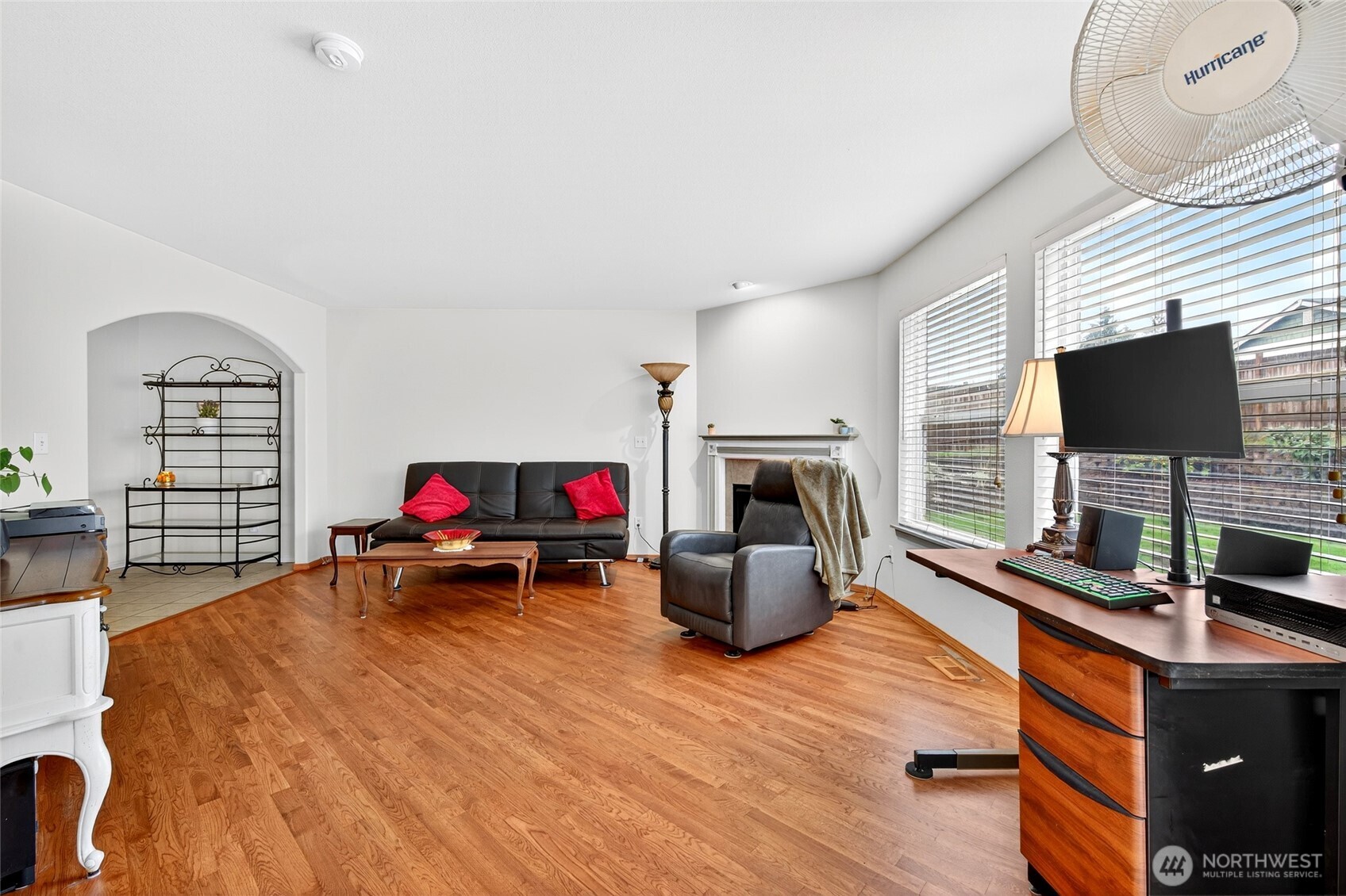 Tacoma, Washington, 98446, United States, 3 Bedrooms Bedrooms, ,3 BathroomsBathrooms,Residential,For Sale,1995150