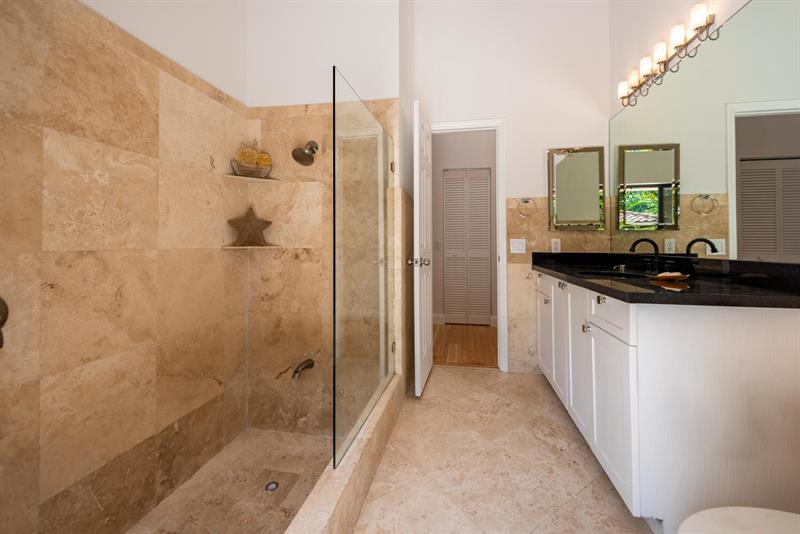 Plantation, Florida, 33322, United States, 4 Bedrooms Bedrooms, ,2 BathroomsBathrooms,Residential,For Sale,1925326