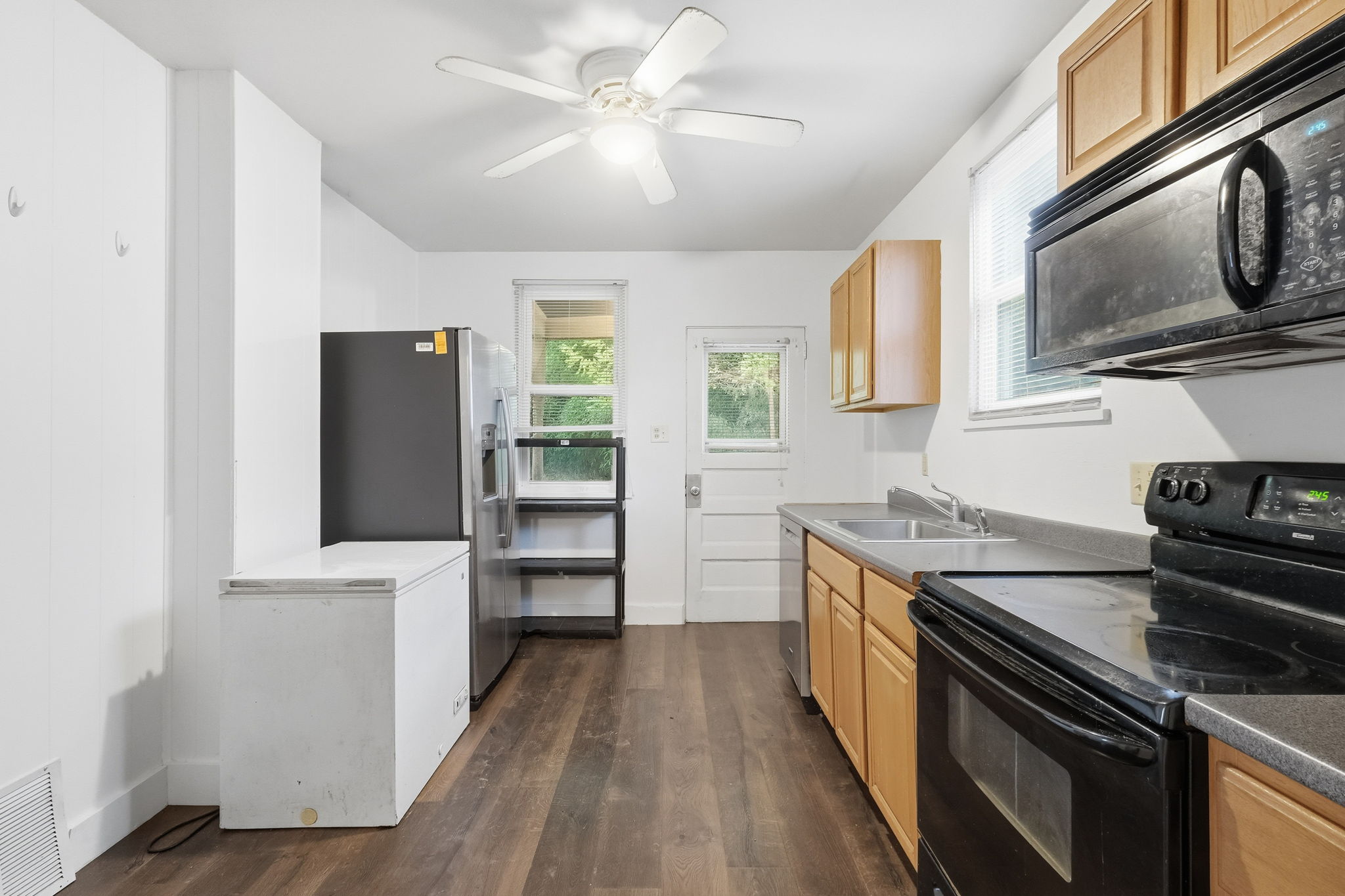  1264 Grove Road, Pittsburgh, PA 15234 - 物件實景