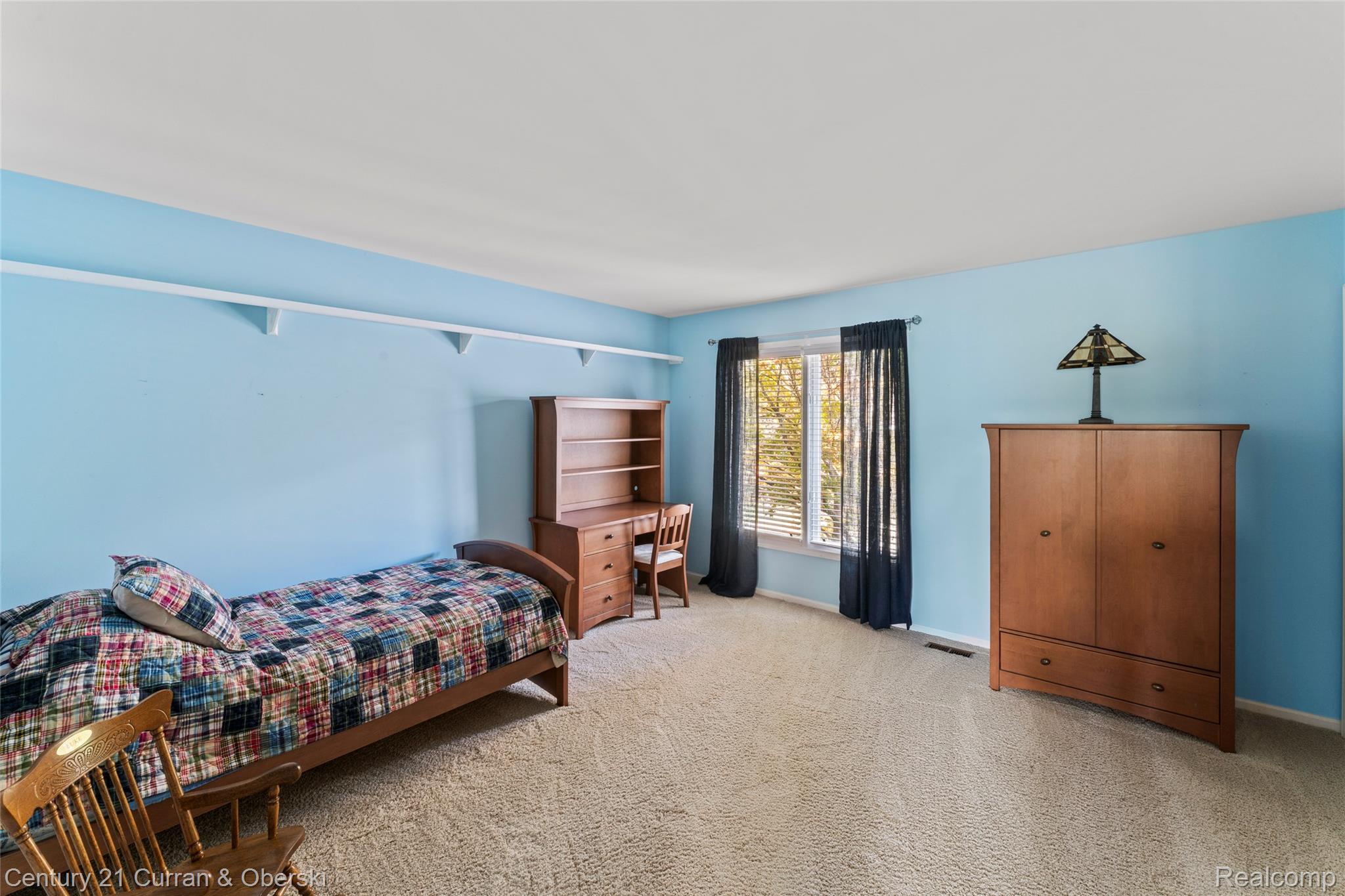 Commerce Charter Township, Michigan, 48382, United States, 4 Bedrooms Bedrooms, ,5 BathroomsBathrooms,Residential,For Sale,1974674