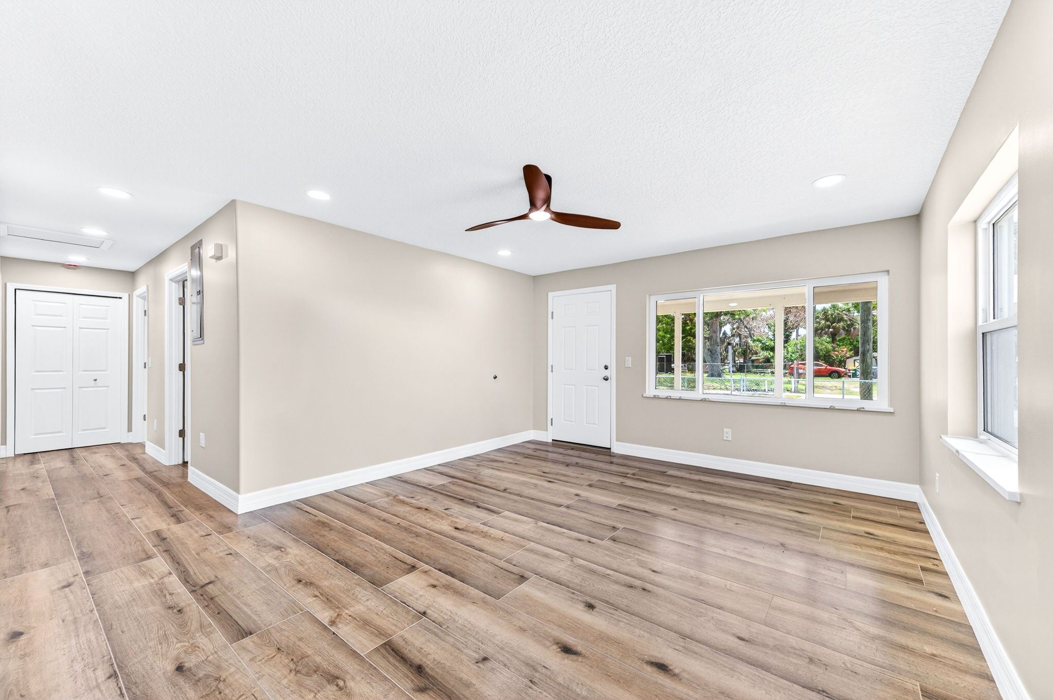  2517 Lipscomb Street, Melbourne, FL, 32901 - 物件實景