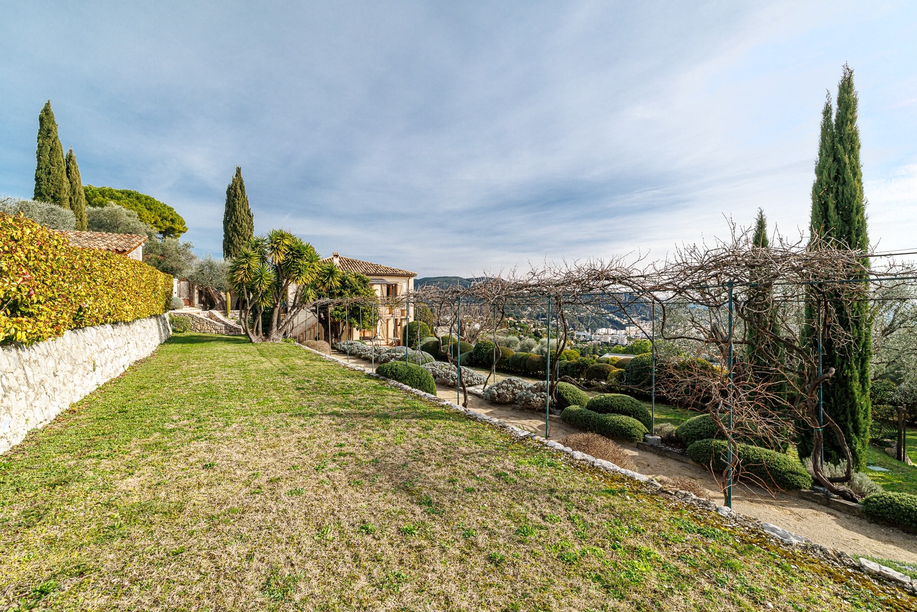  Renovated niçoise bastide with pool for sale in Gairaut, Nice: panoramic sea vi… - 物件實景