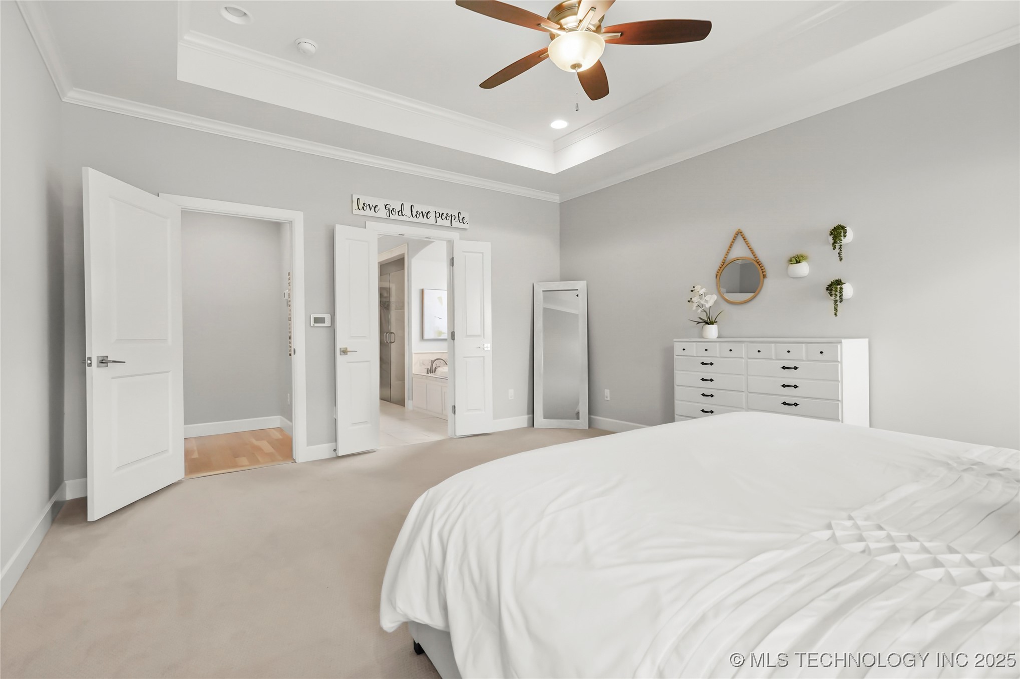 Bixby, Oklahoma, 74008, United States, 5 Bedrooms Bedrooms, ,4 BathroomsBathrooms,Residential,For Sale,1817544