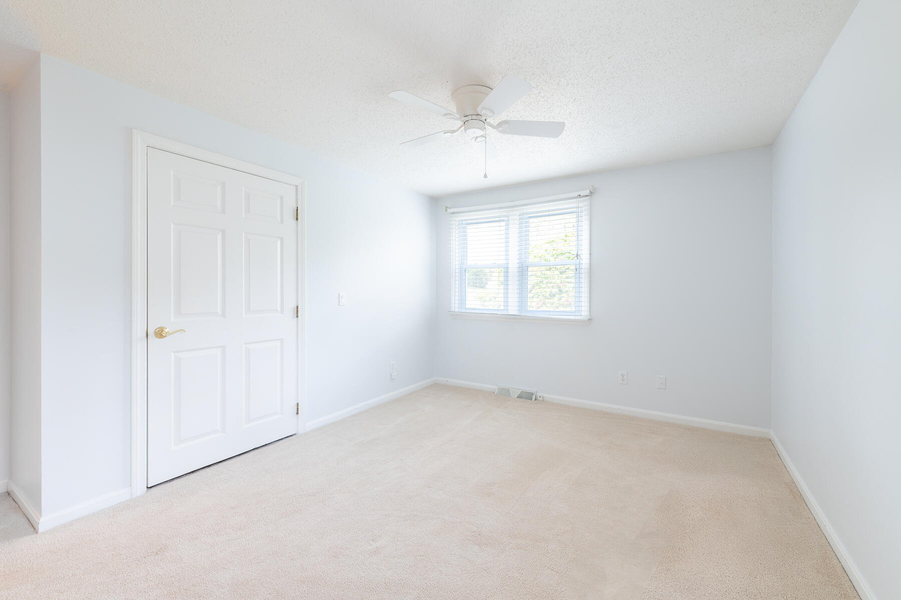  12 Quail Hollow Circle - 物件實景