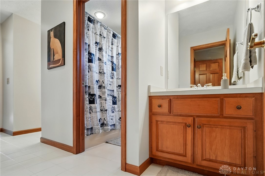 Dayton, Ohio, 45434, United States, 4 Bedrooms Bedrooms, ,5 BathroomsBathrooms,Residential,For Sale,1767935