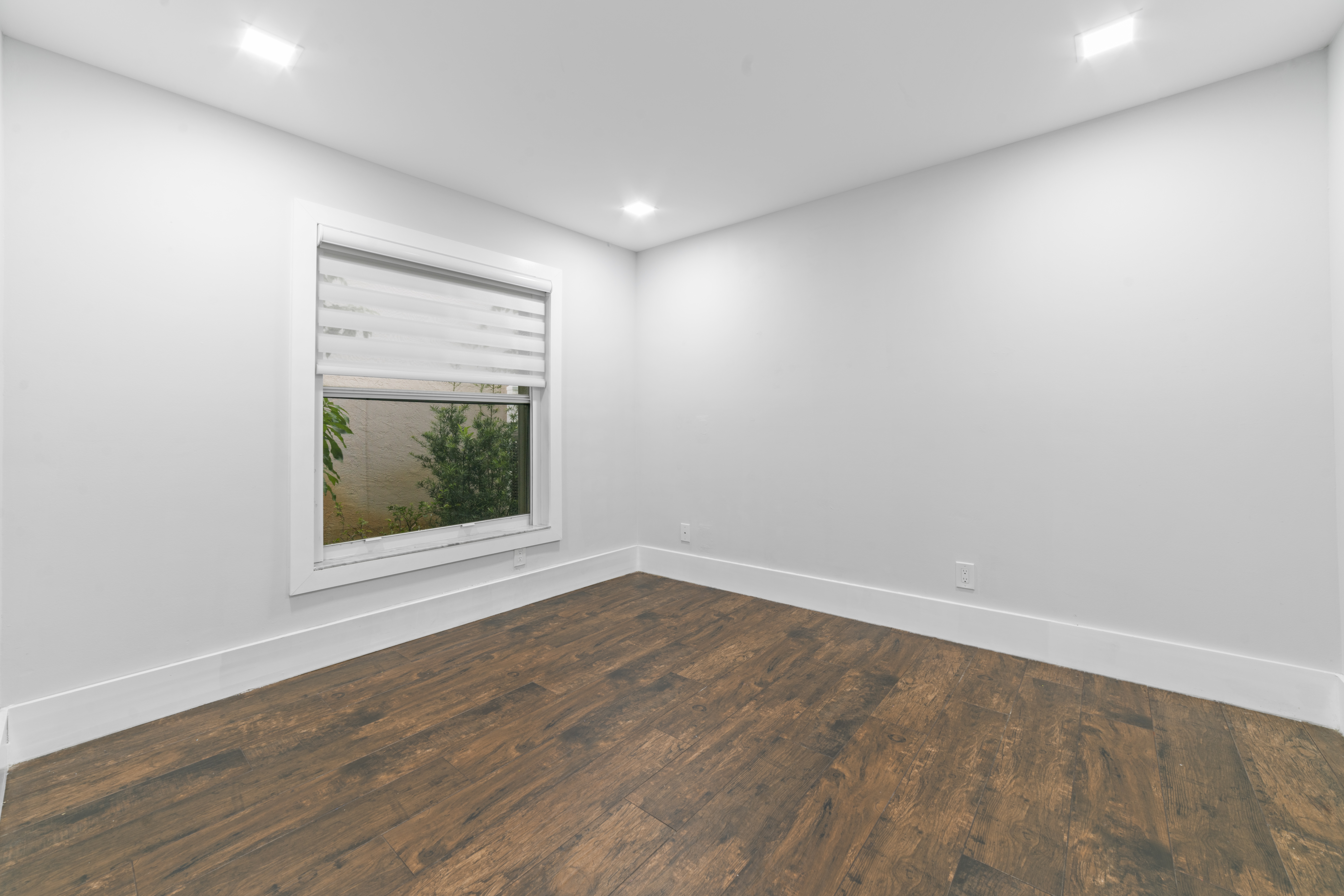  18096 SW 29th St, Miramar, FL, 33029 - 物件實景