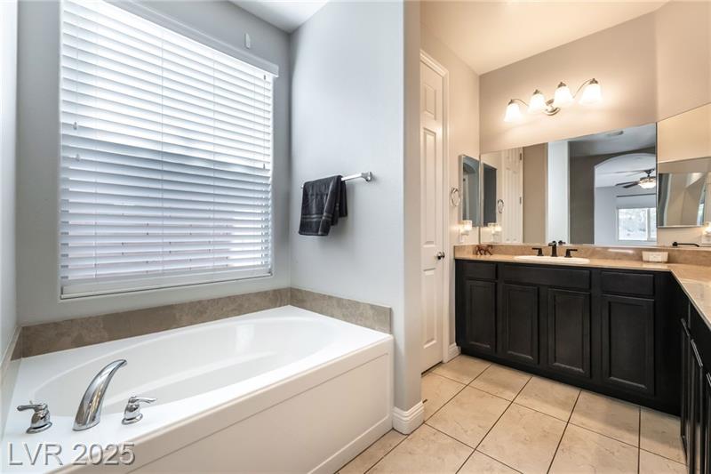 Henderson, Nevada, 89002, United States, 3 Bedrooms Bedrooms, ,2 BathroomsBathrooms,Residential,For Sale,1990384