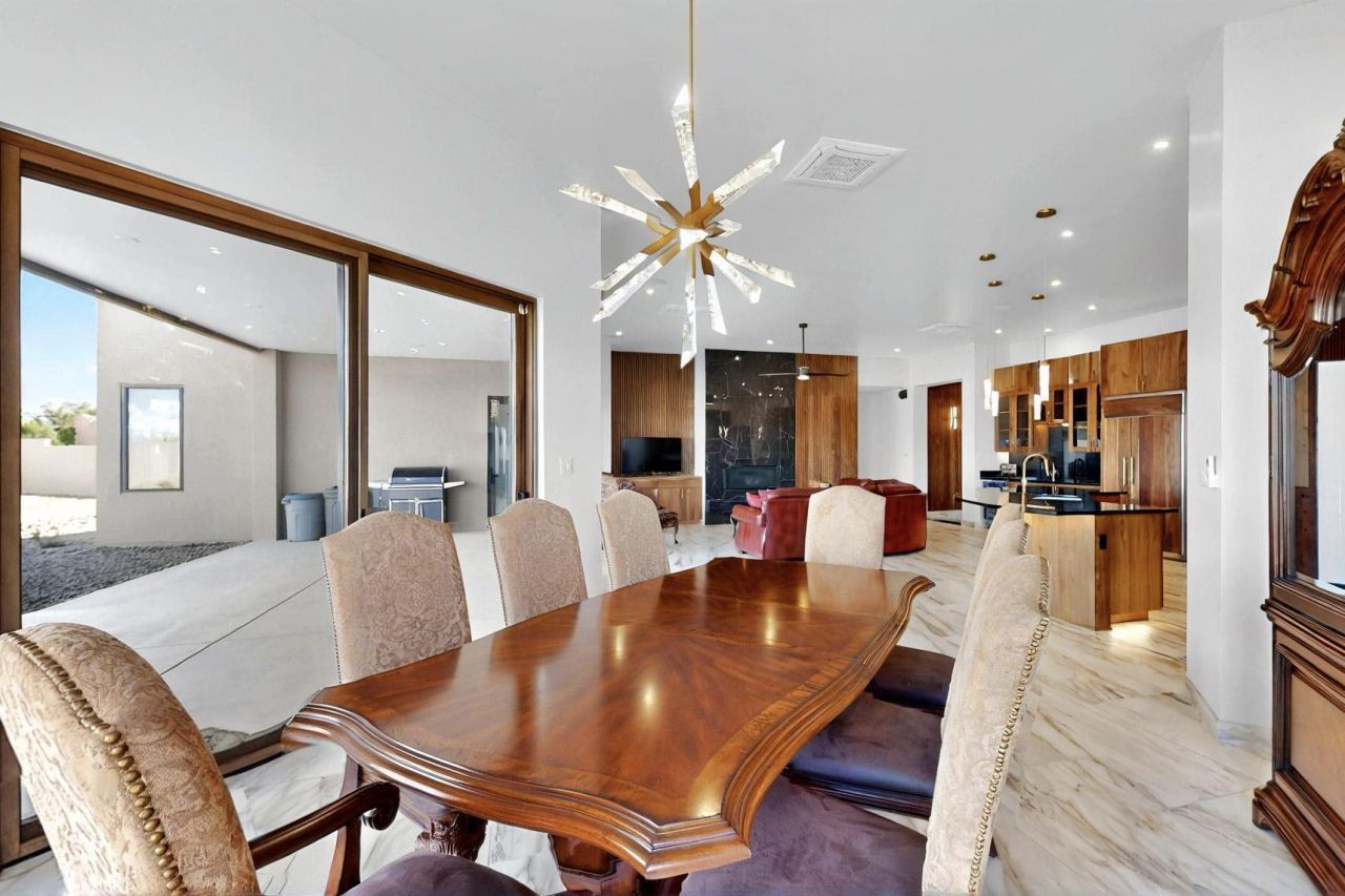 Placitas, New Mexico, 87043, United States, 3 Bedrooms Bedrooms, ,4 BathroomsBathrooms,Residential,For Sale,1903548
