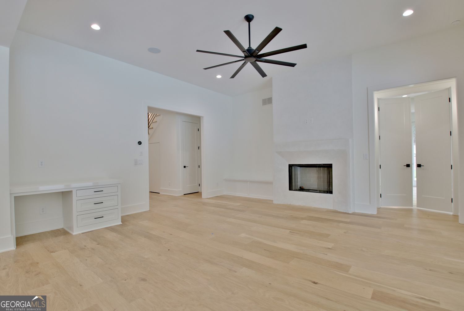 Tyrone, Georgia, 30290, United States, 6 Bedrooms Bedrooms, ,6 BathroomsBathrooms,Residential,For Sale,1859039