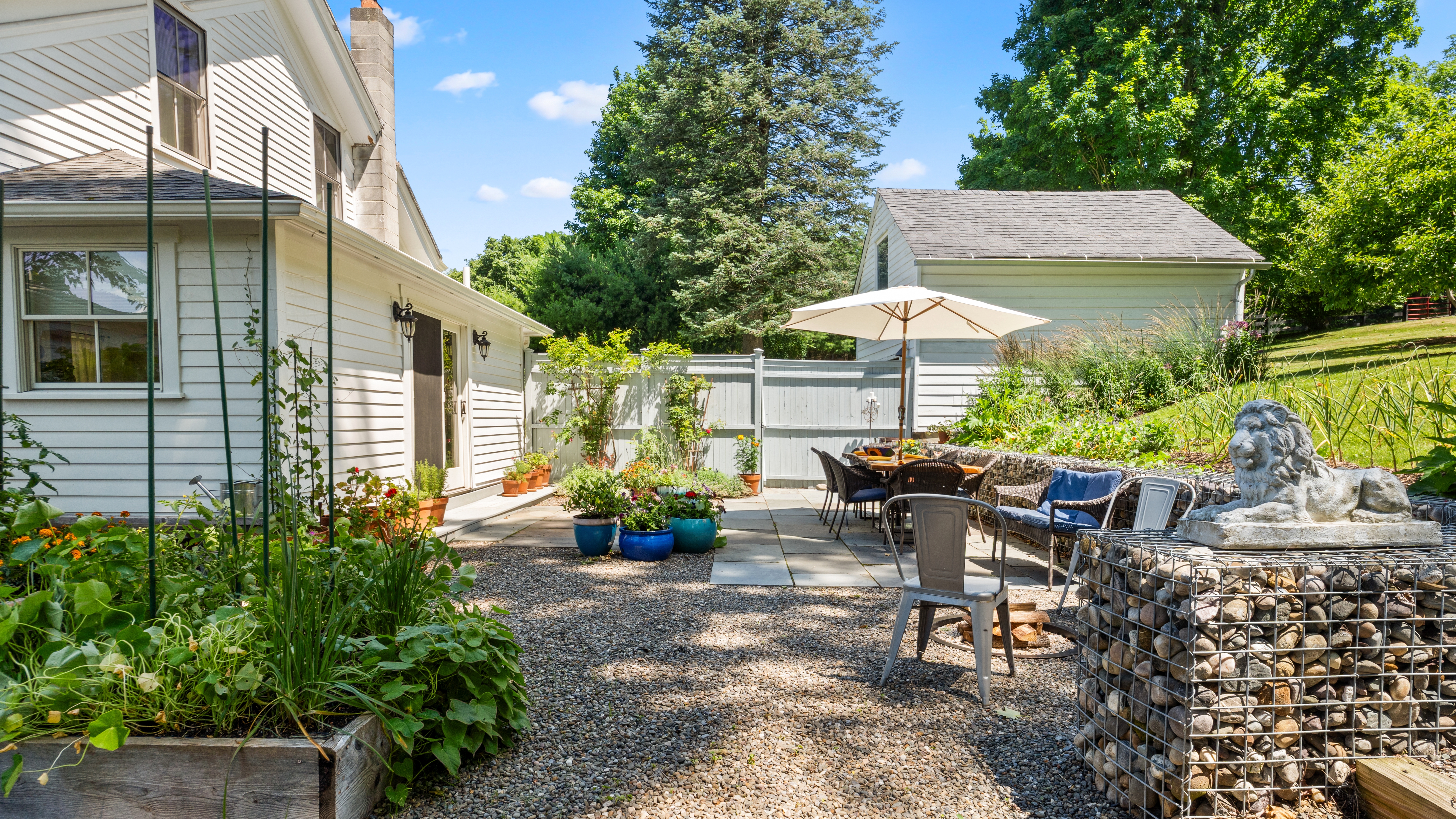  Historic 1860 Farmhouse  Incredible Catskill Views & Bluestone Gardens - 物件實景