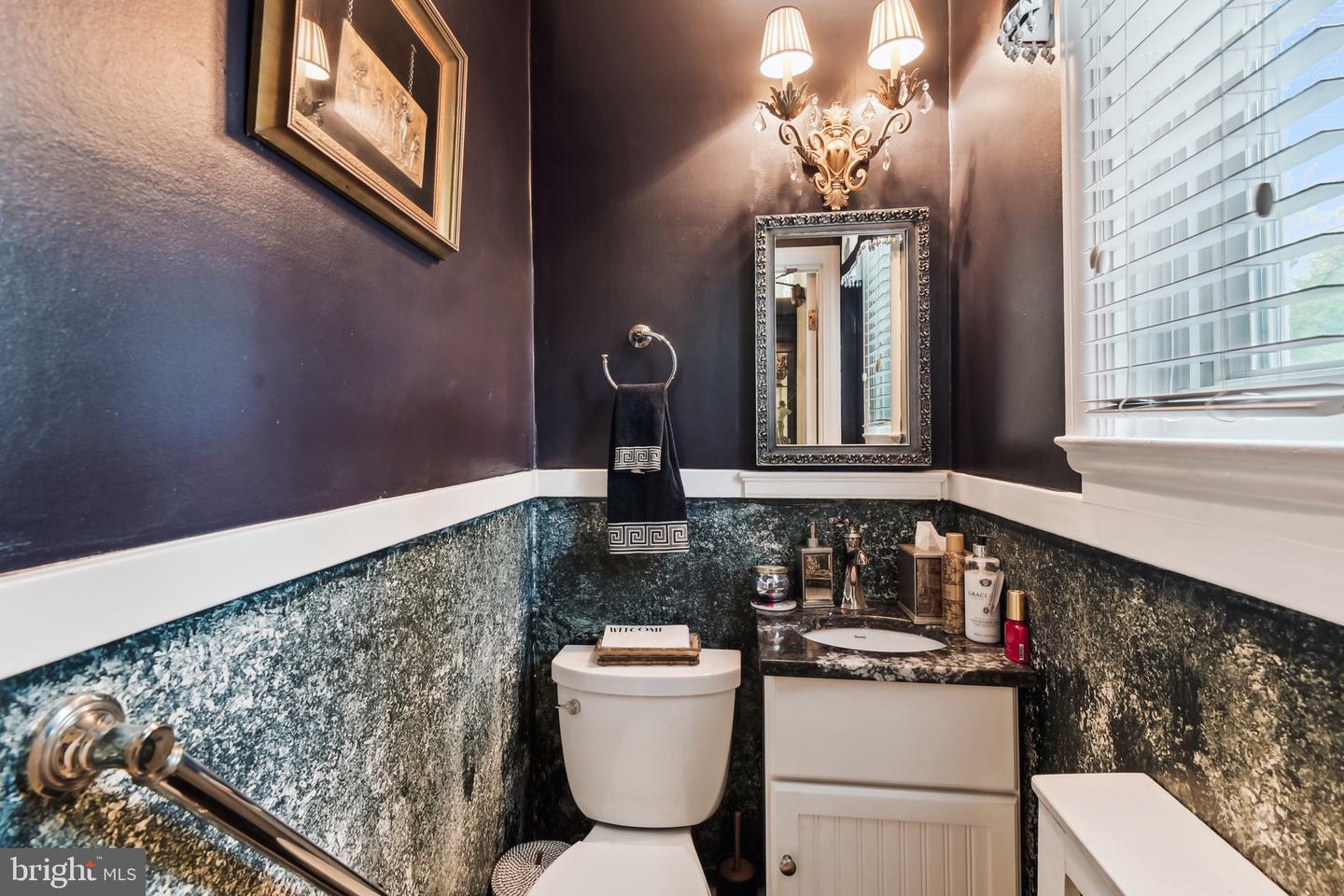 Baltimore, Maryland, 21218, United States, 5 Bedrooms Bedrooms, ,5 BathroomsBathrooms,Residential,For Sale,1770733