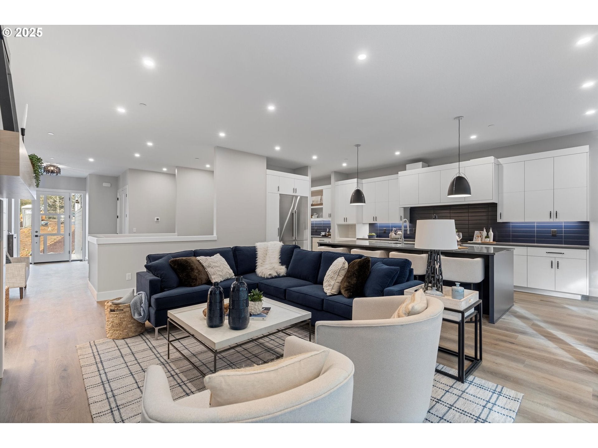 CannonBeach, Oregon, 97110, United States, 4 Bedrooms Bedrooms, ,4 BathroomsBathrooms,Residential,For Sale,2003076