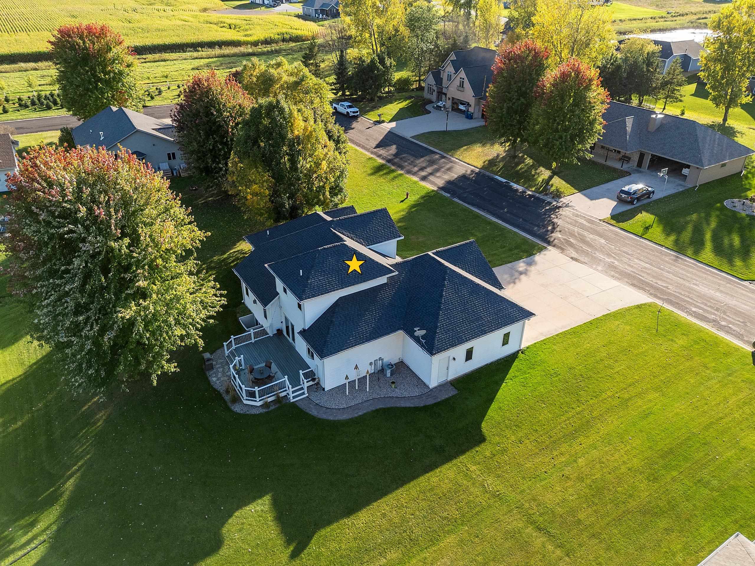 APPLETON, Wisconsin, 54913, United States, 4 Bedrooms Bedrooms, ,3 BathroomsBathrooms,Residential,For Sale,1960996