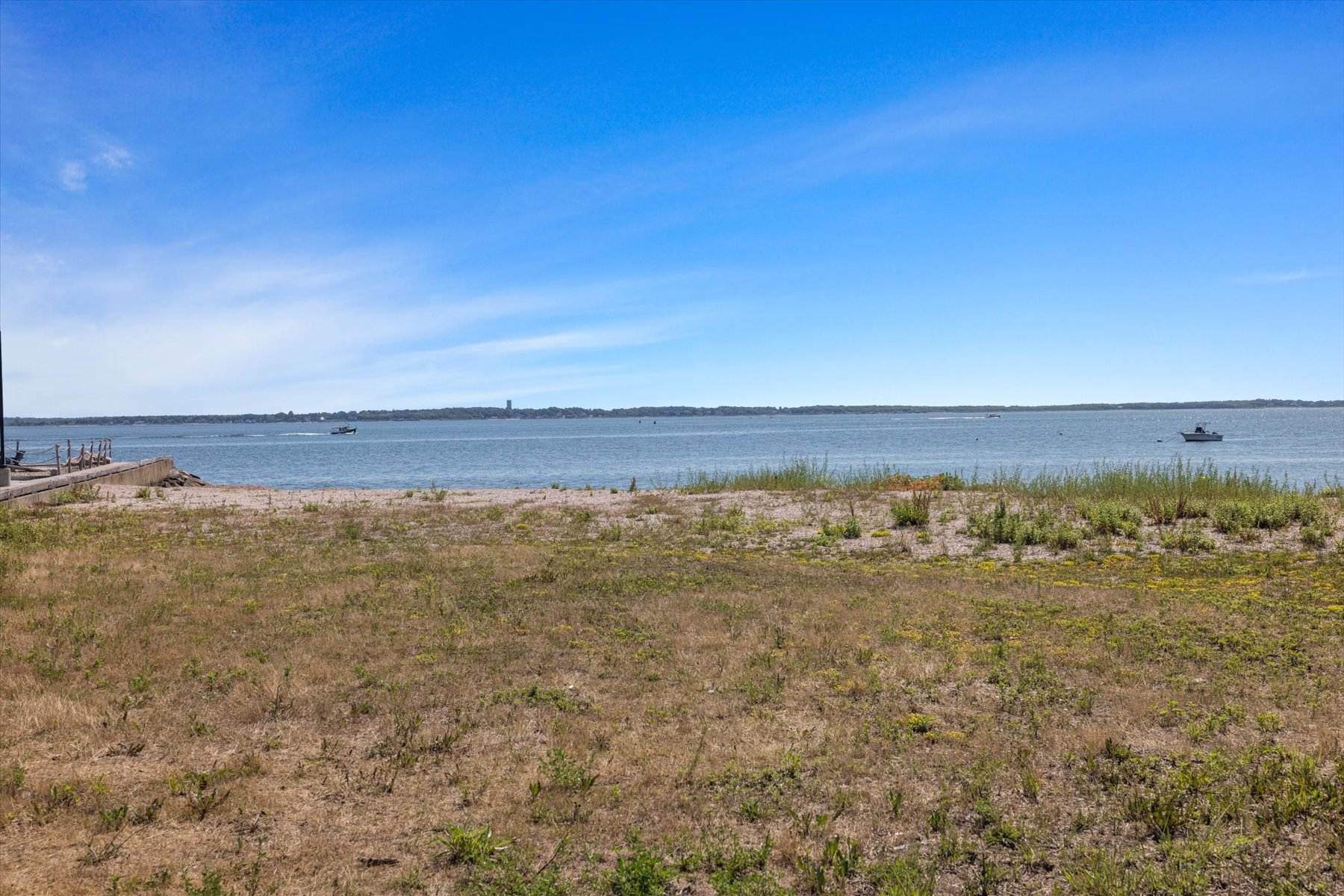  96-98 Clara St, New Bedford, MA, 02744 - 物件實景
