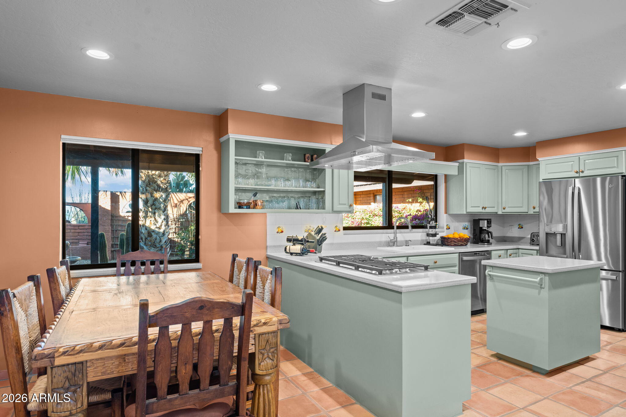 Wickenburg, Arizona, 85390, United States, 5 Bedrooms Bedrooms, ,4 BathroomsBathrooms,Residential,For Sale,2010426