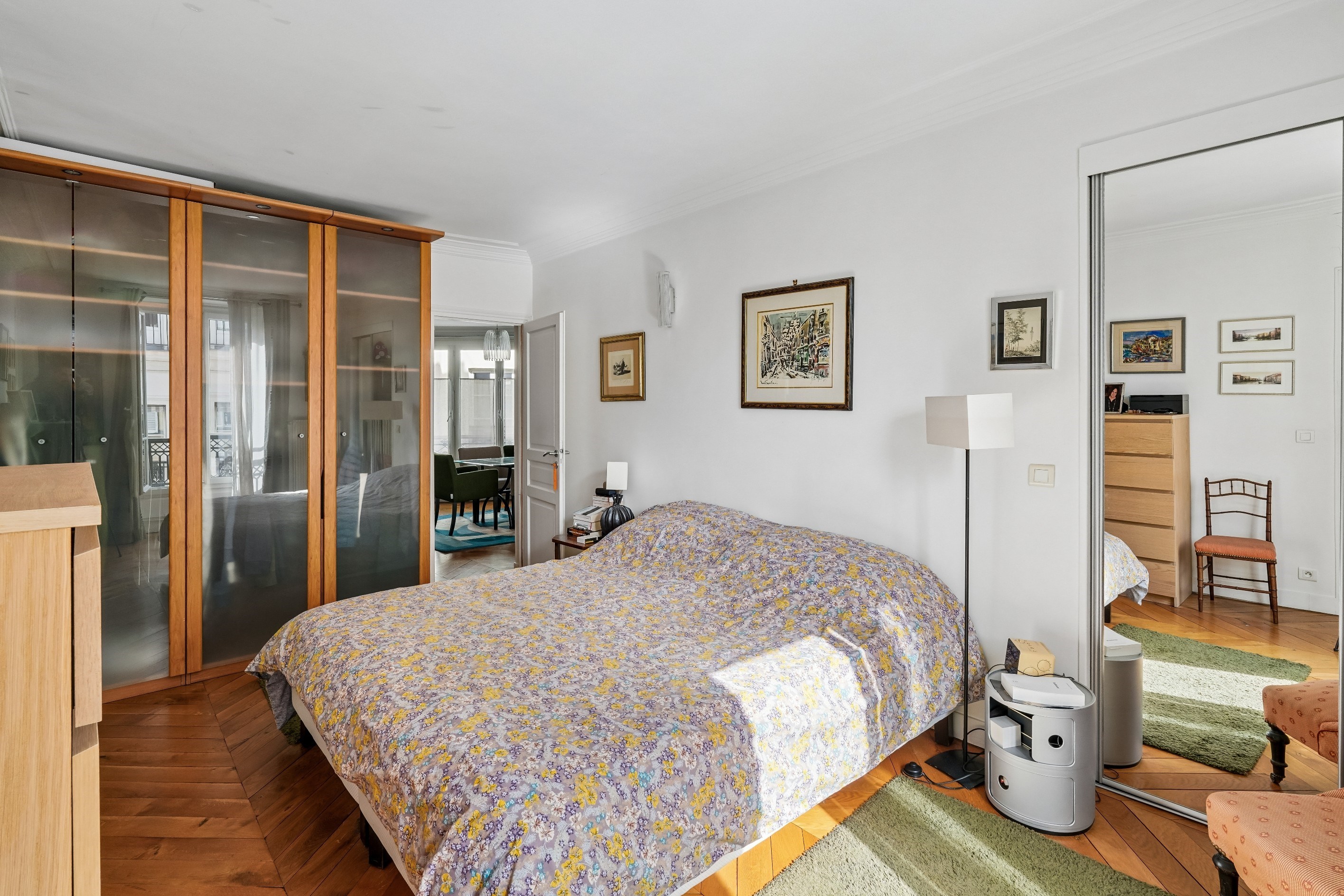  CHAMPS-ÉLYSÉES – MATIGNON - HAUSSMANNIAN ELEGANCE IN A 2 BEDROOM HAVEN - 物件實景