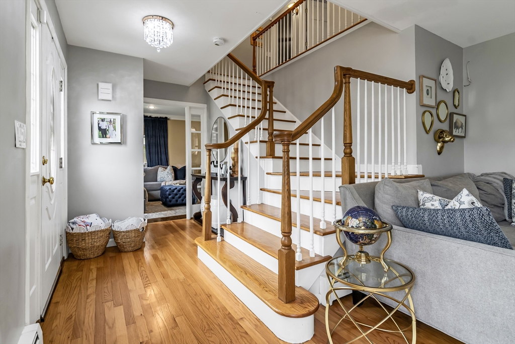 Methuen, Massachusetts, 01844, United States, 4 Bedrooms Bedrooms, ,2 BathroomsBathrooms,Residential,For Sale,2048682