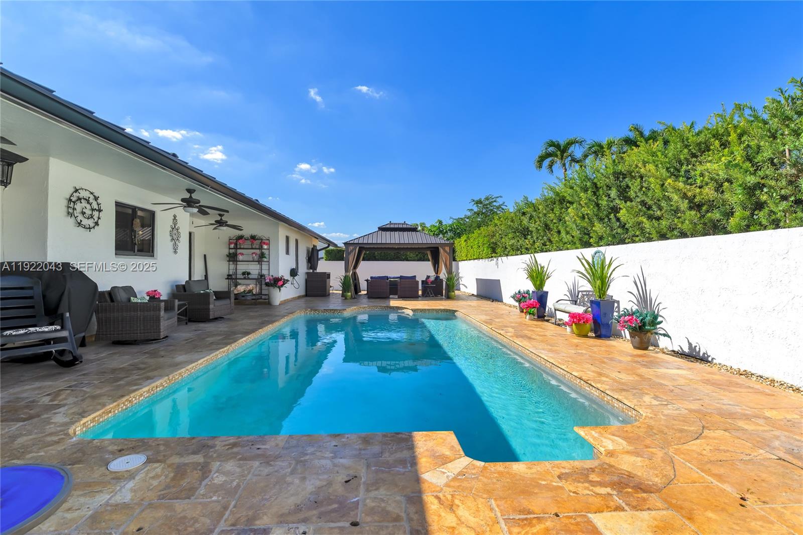 Miami Lakes, Florida, 33016, United States, 3 Bedrooms Bedrooms, ,3 BathroomsBathrooms,Residential,For Sale,2002198