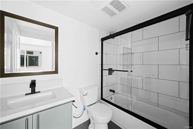 Van Nuys, California, 91405, United States, 11 Bedrooms Bedrooms, ,Residential,For Sale,1763615