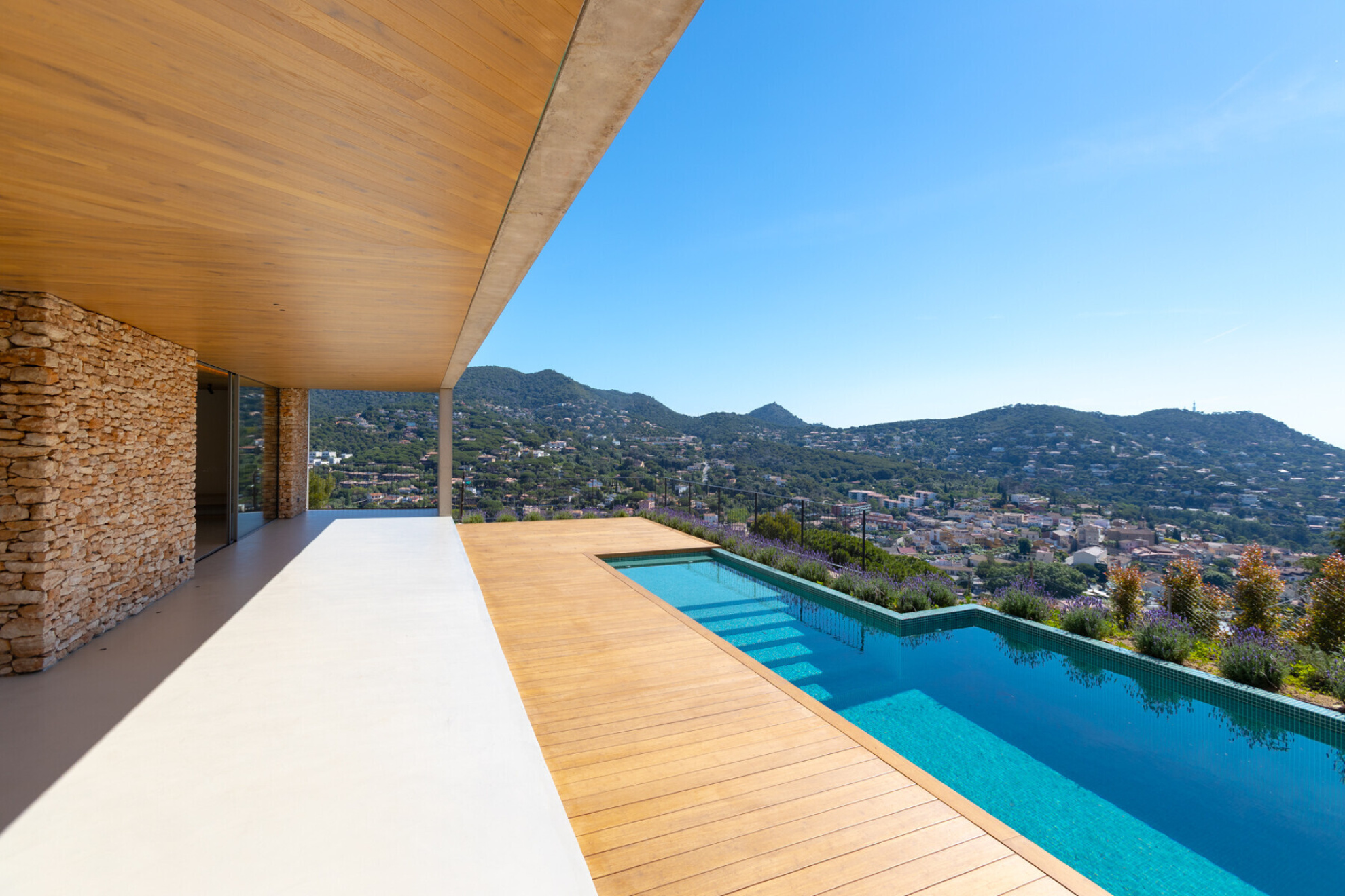  Spectacular new contemporary house with sea views in Cabrils - 物件實景