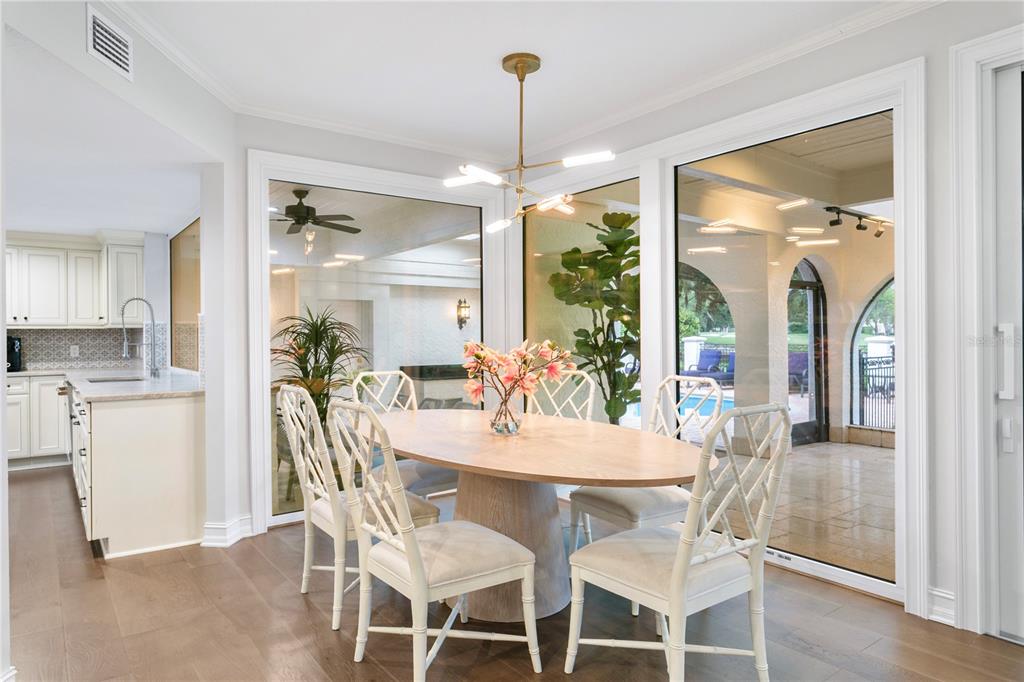 Tampa, Florida, 33613, United States, 7 Bedrooms Bedrooms, ,8 BathroomsBathrooms,Residential,For Sale,1979226