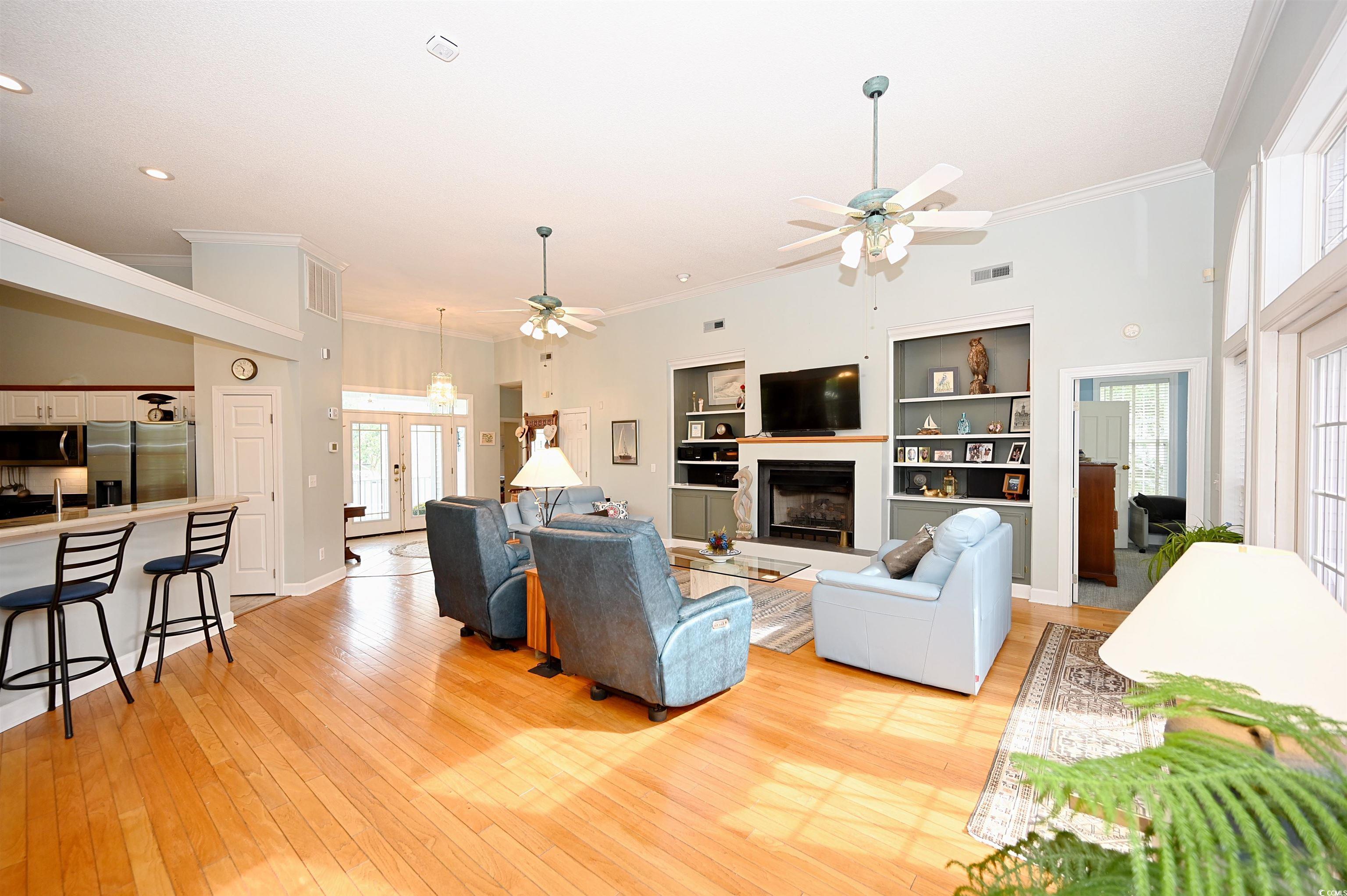 North Myrtle Beach, South Carolina, 29582, United States, 4 Bedrooms Bedrooms, ,3 BathroomsBathrooms,Residential,For Sale,1975426