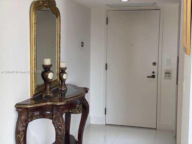 Aventura, Florida, 33180, United States, 2 Bedrooms Bedrooms, ,2 BathroomsBathrooms,Residential,For Sale,1926064