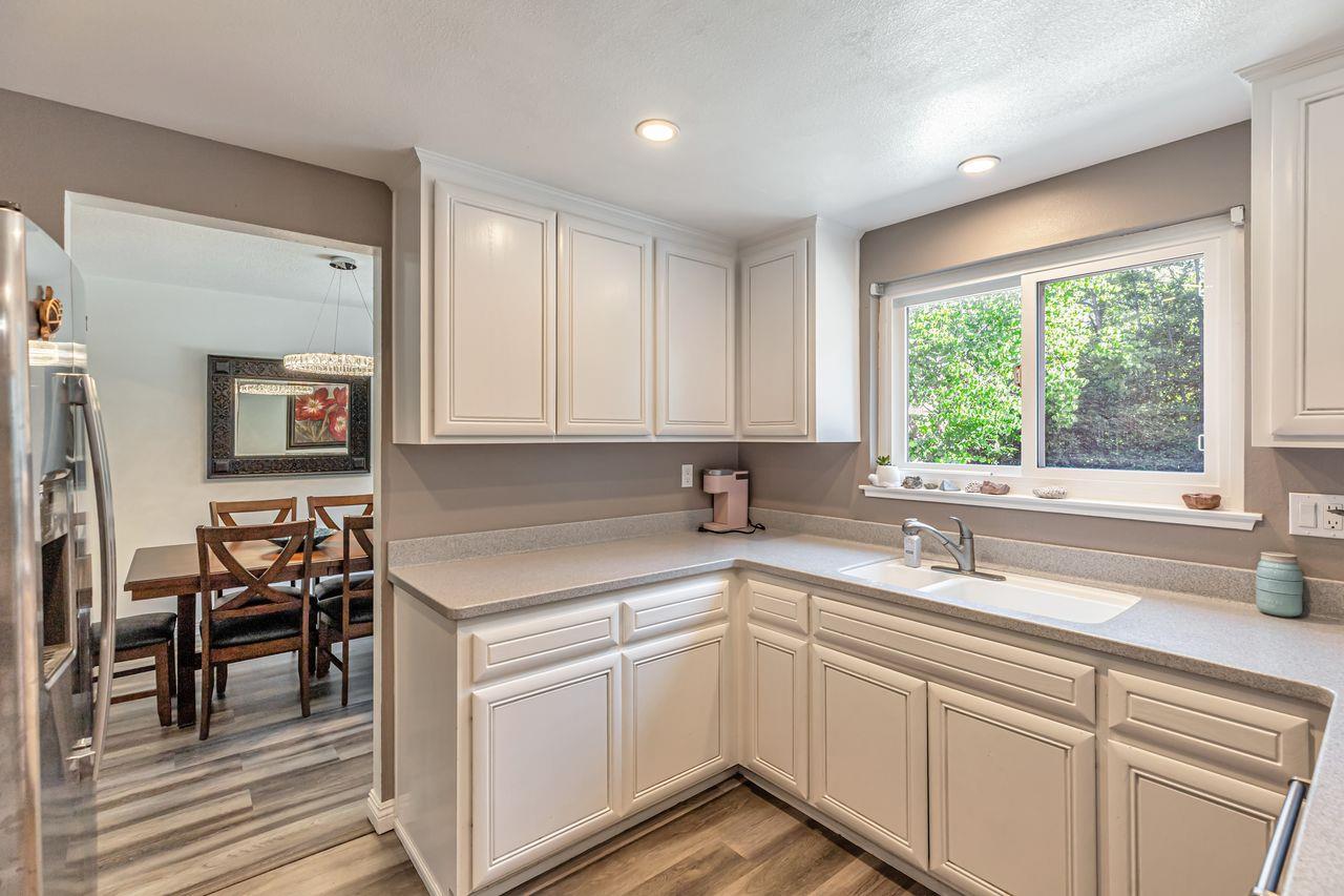 Fair Oaks, California, 95628, United States, 4 Bedrooms Bedrooms, ,3 BathroomsBathrooms,Residential,For Sale,1992931