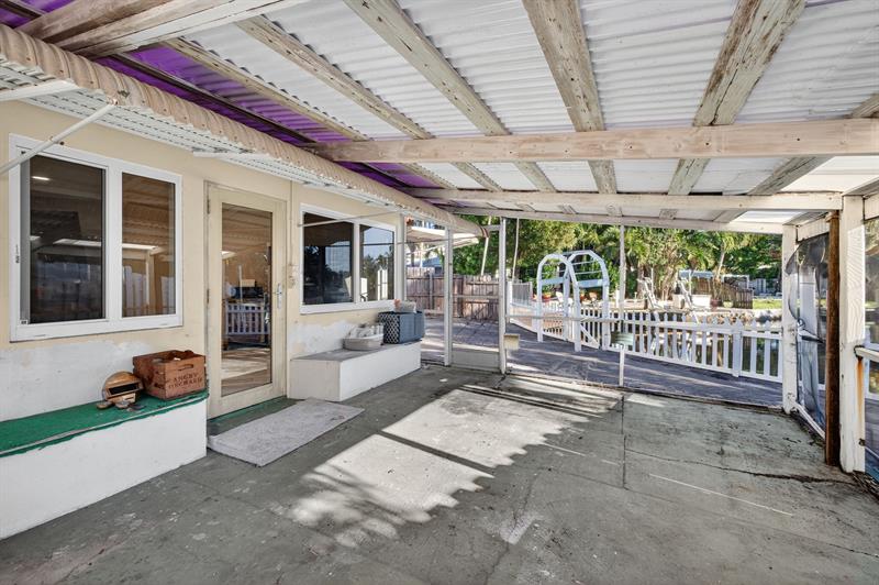 Oakland Park, Florida, 33334, United States, 3 Bedrooms Bedrooms, ,2 BathroomsBathrooms,Residential,For Sale,1986297